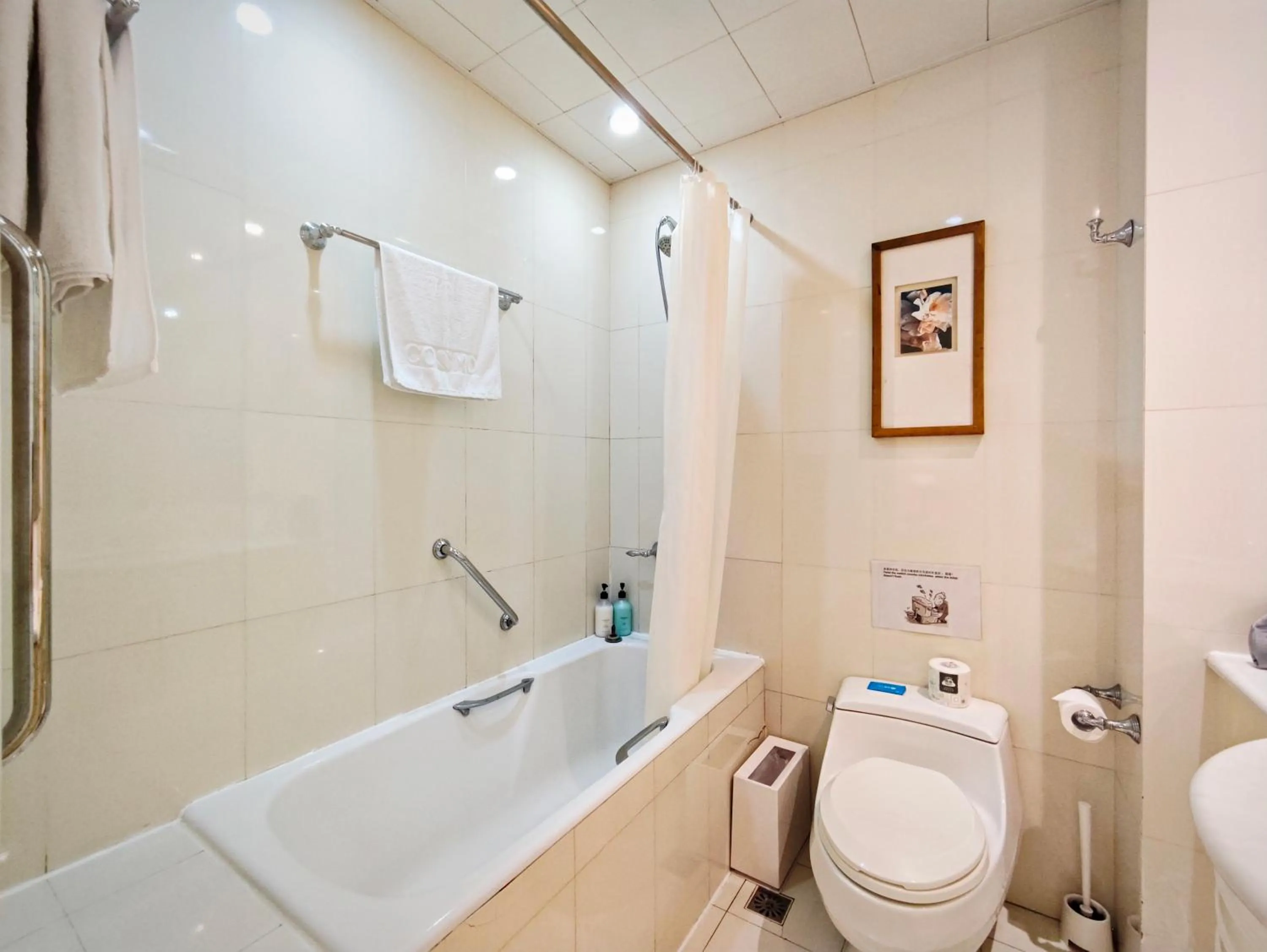 Ladoll Service Apartments