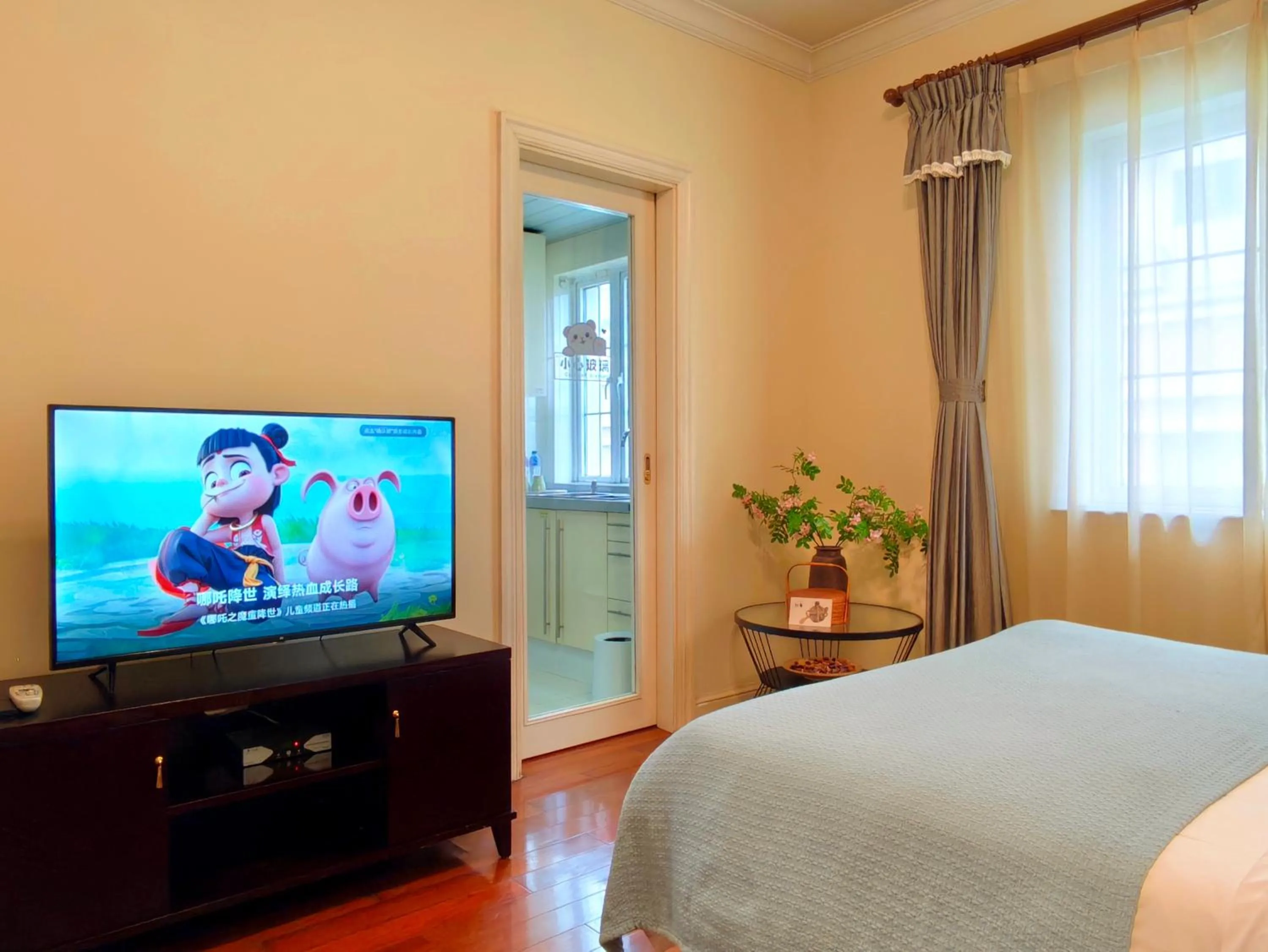 Bed in Ladoll Service Apartments