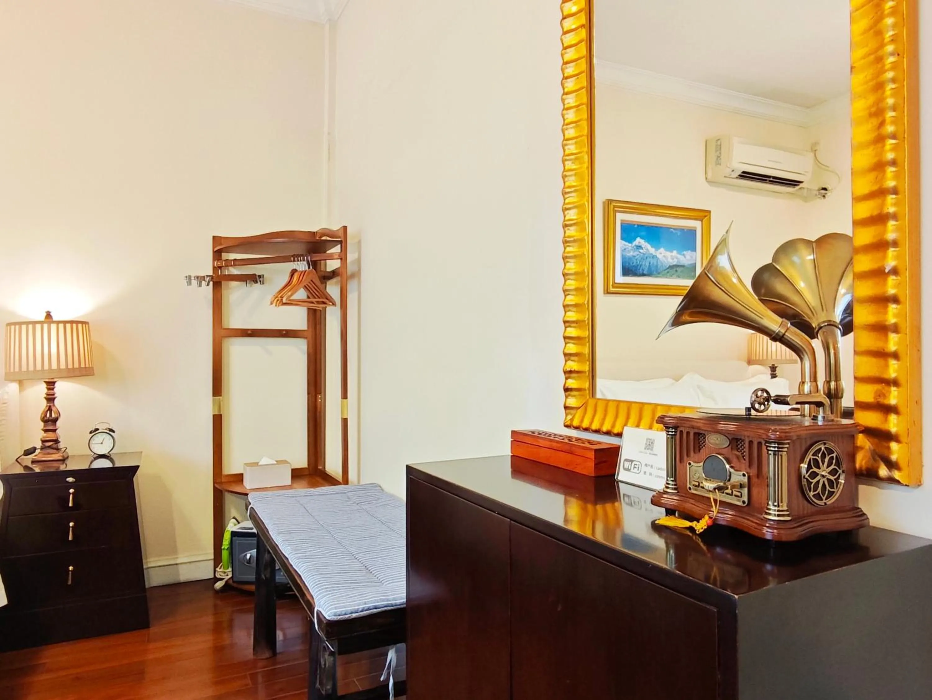 Bed in Ladoll Service Apartments