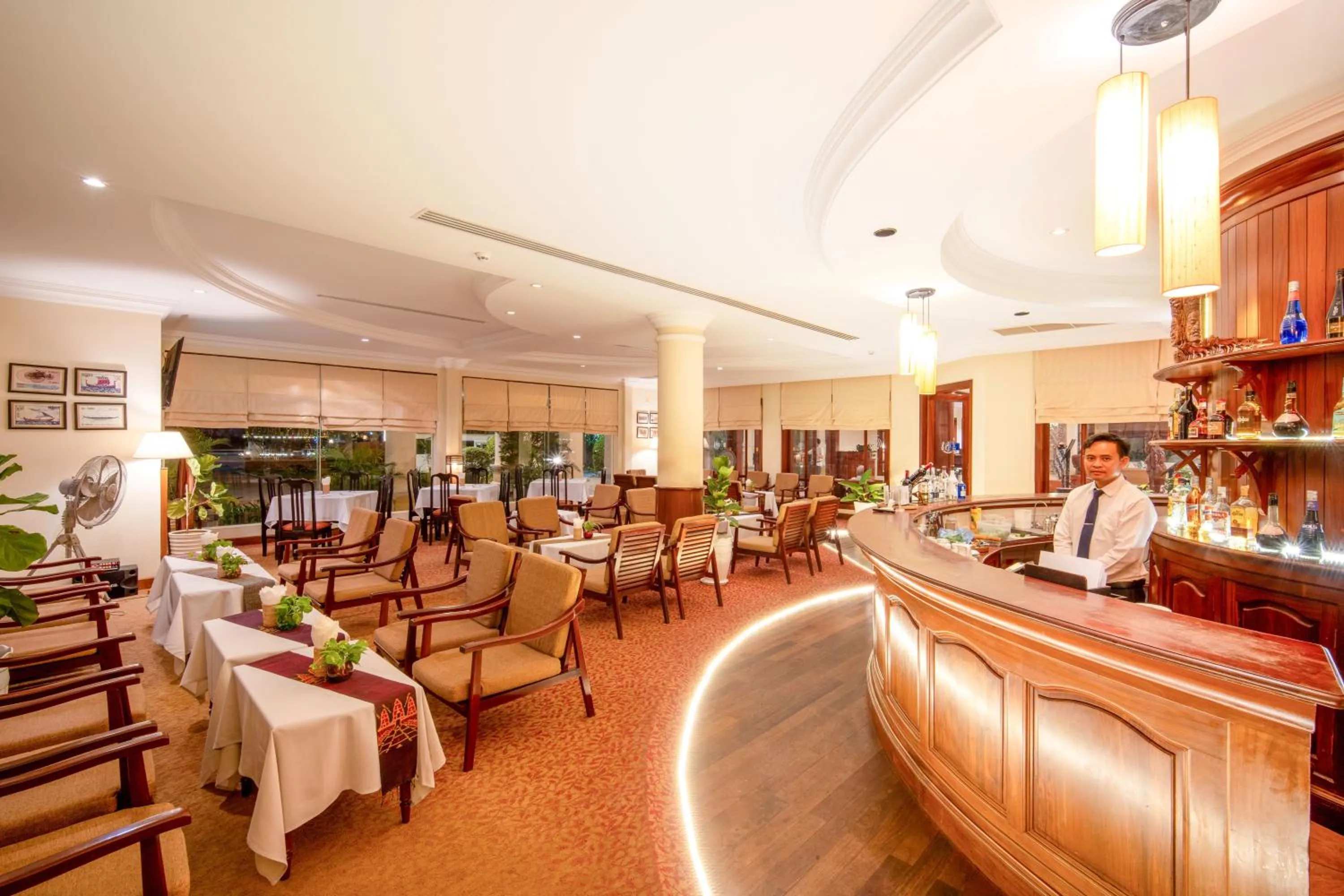 Restaurant/places to eat in Khemara Angkor Hotel & Spa