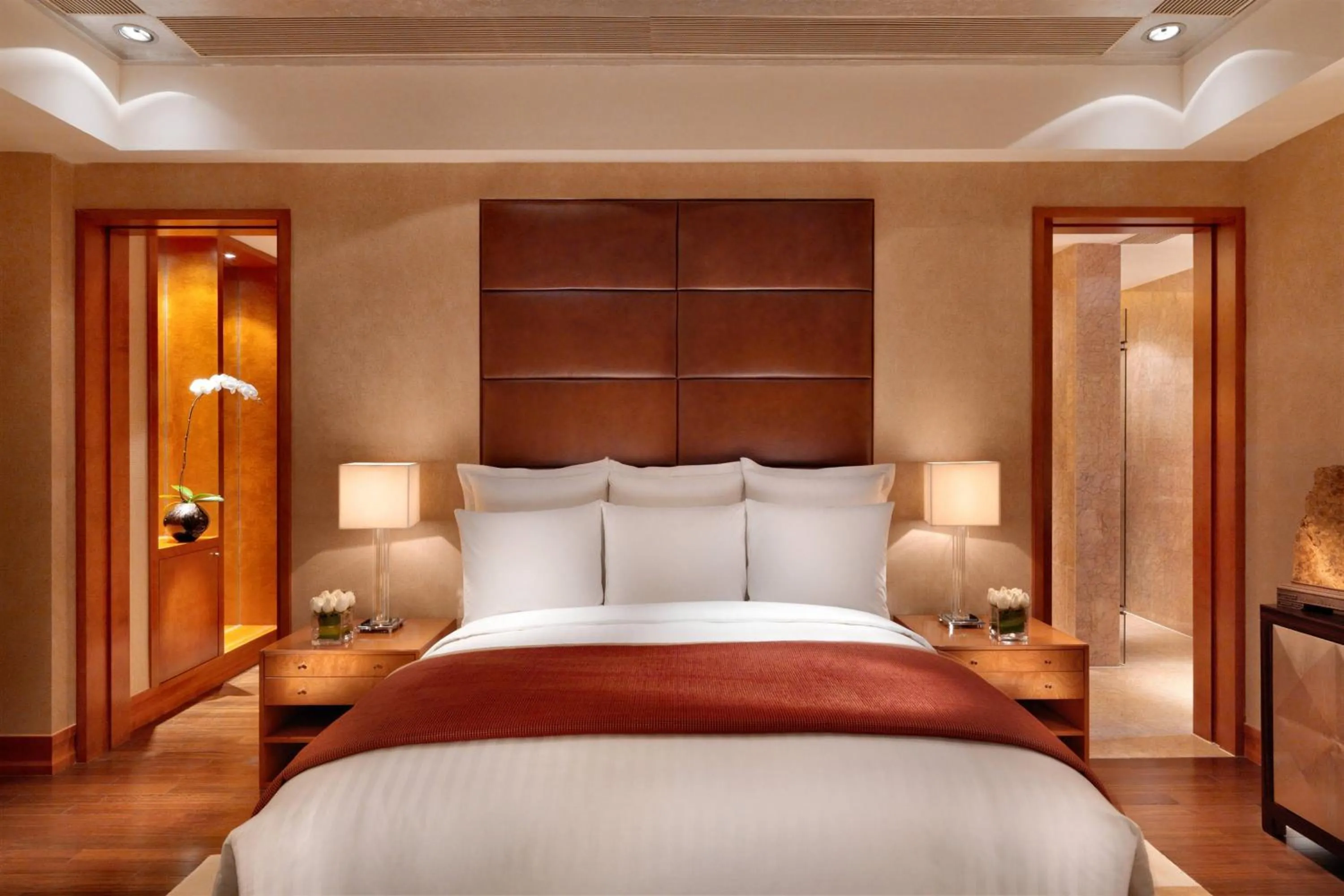 Bedroom, Bed in Nanning Marriott Hotel