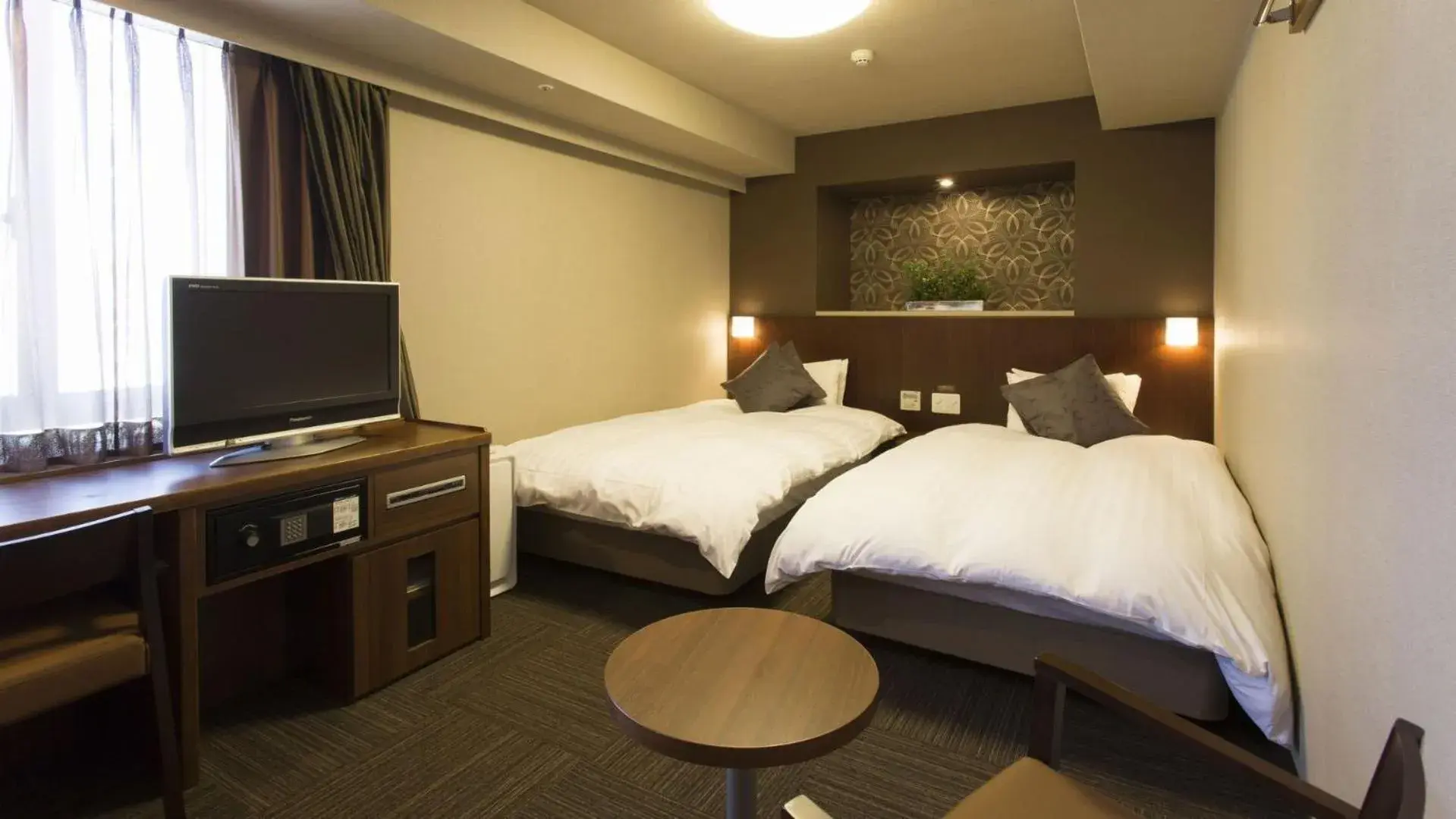 Twin Room - single occupancy - Non-Smoking in Dormy Inn Kumamoto Natural Hot Spring Twin Room - single occupancy - Non-Smoking in Dormy Inn Kumamoto Natural Hot Spring