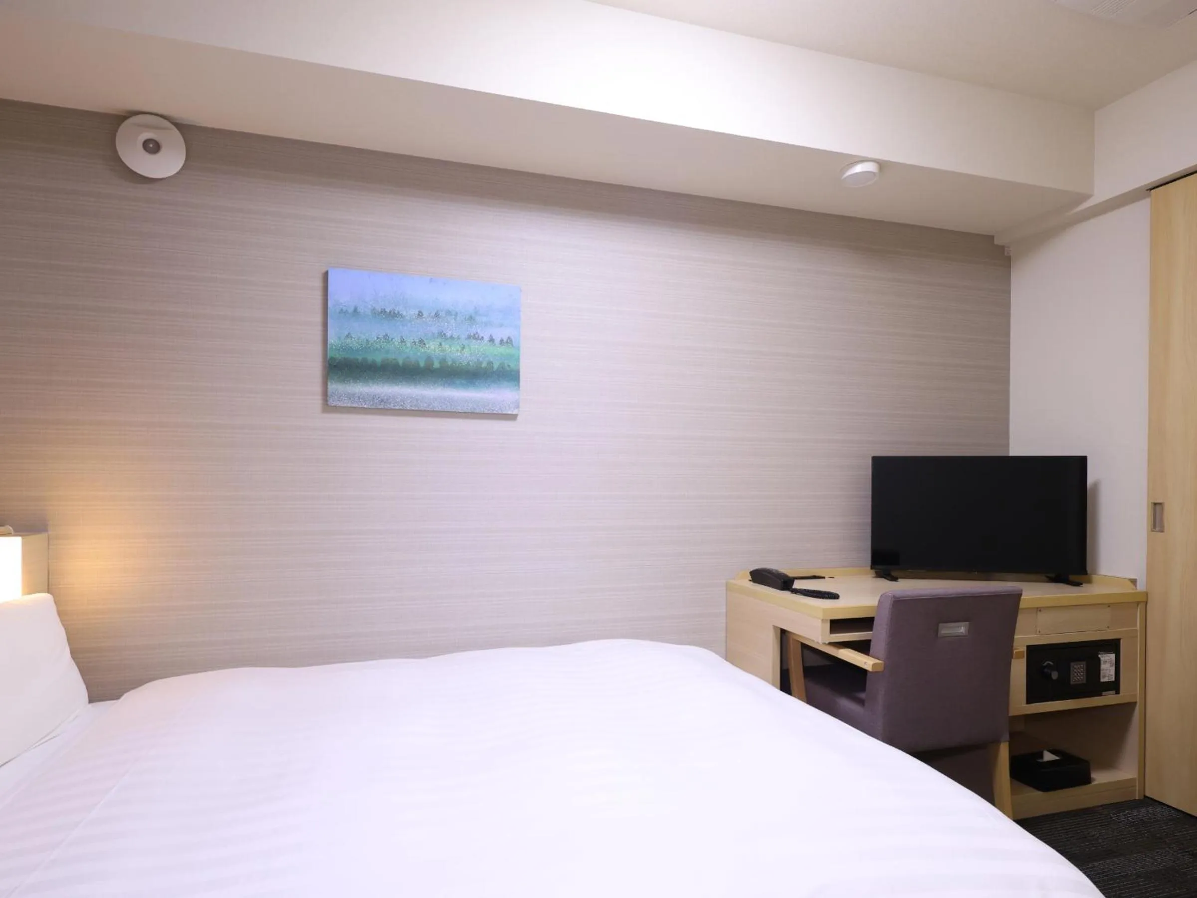 Photo of the whole room, Bed in Dormy Inn Sapporo Annex