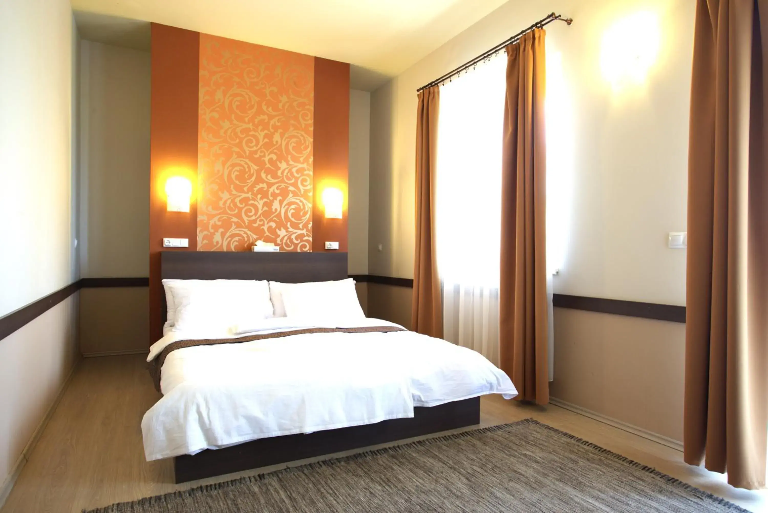 Superior Double Room with Lake View in Hotel La Riva Superior Double Room with Lake View in Hotel La Riva