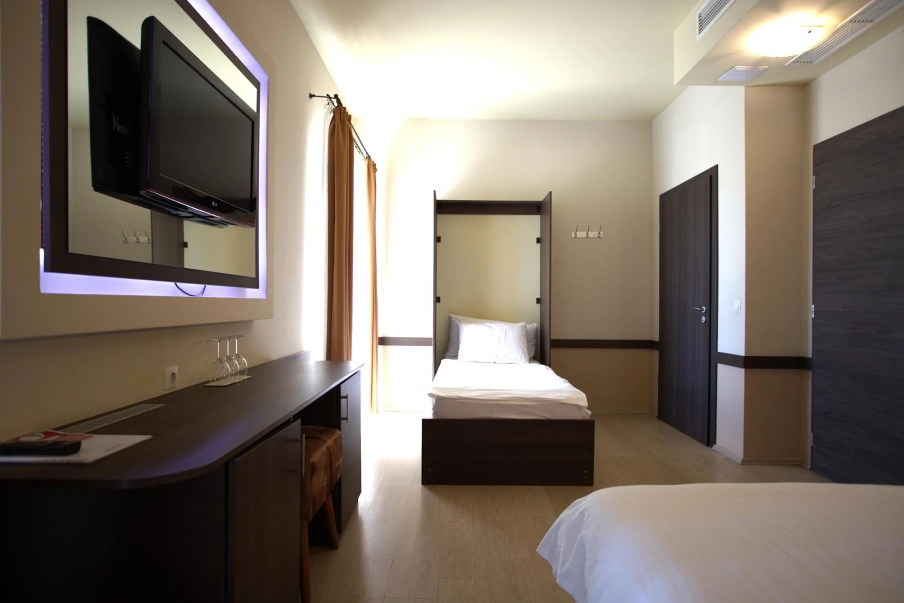 Photo of the whole room, Bed in Hotel La Riva