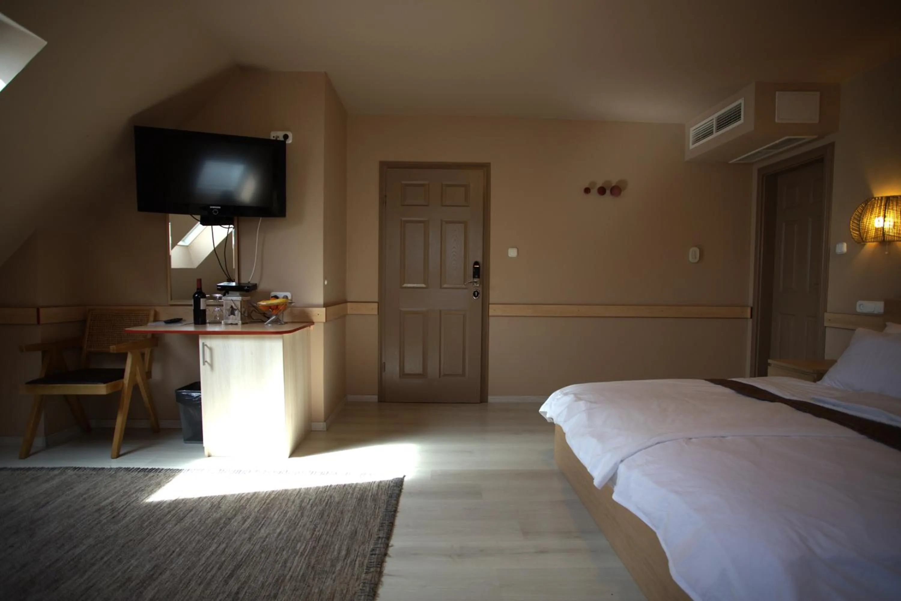 Photo of the whole room, Bed in Hotel La Riva