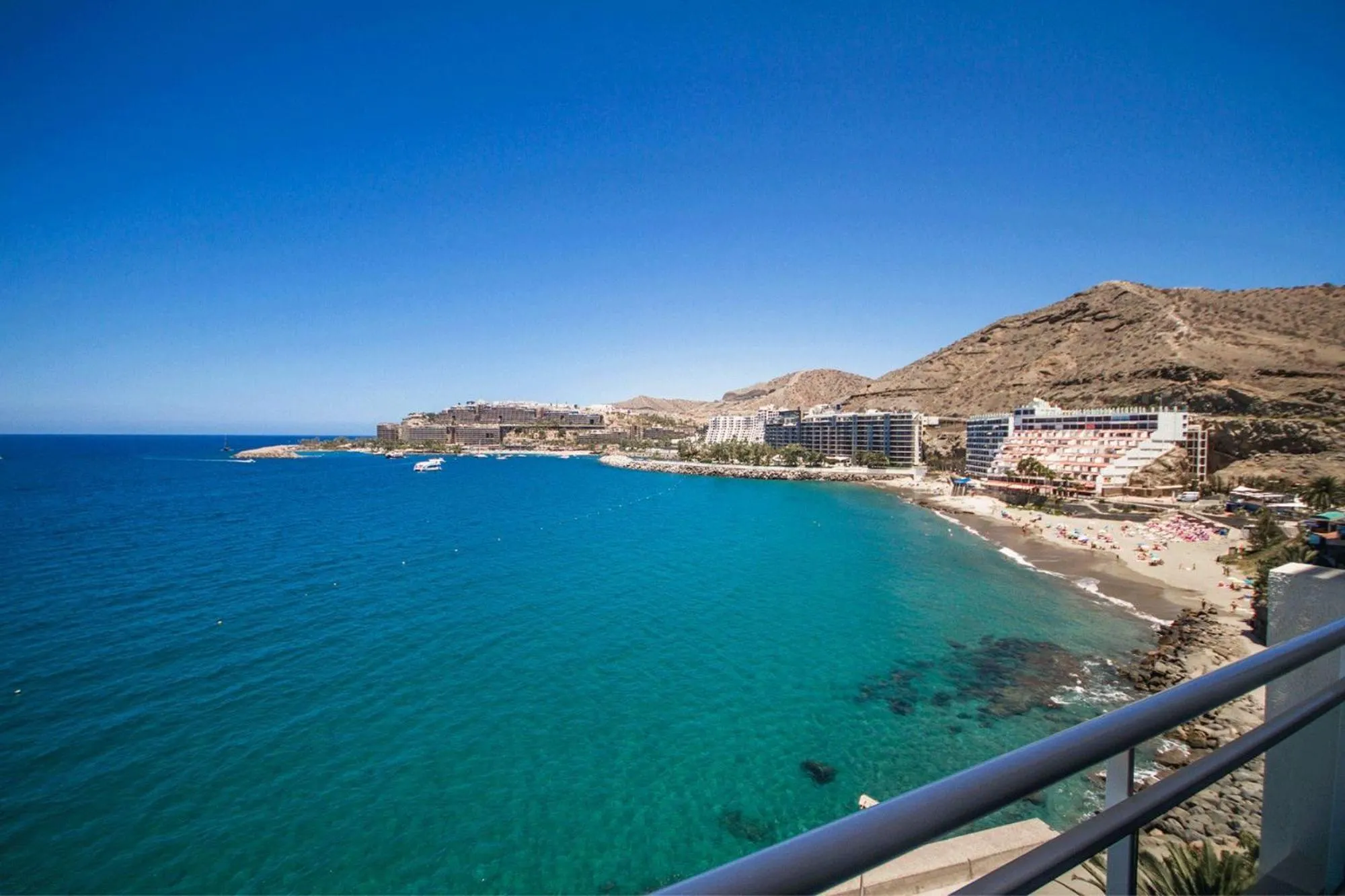 Photo of the whole room in Servatur Green Beach