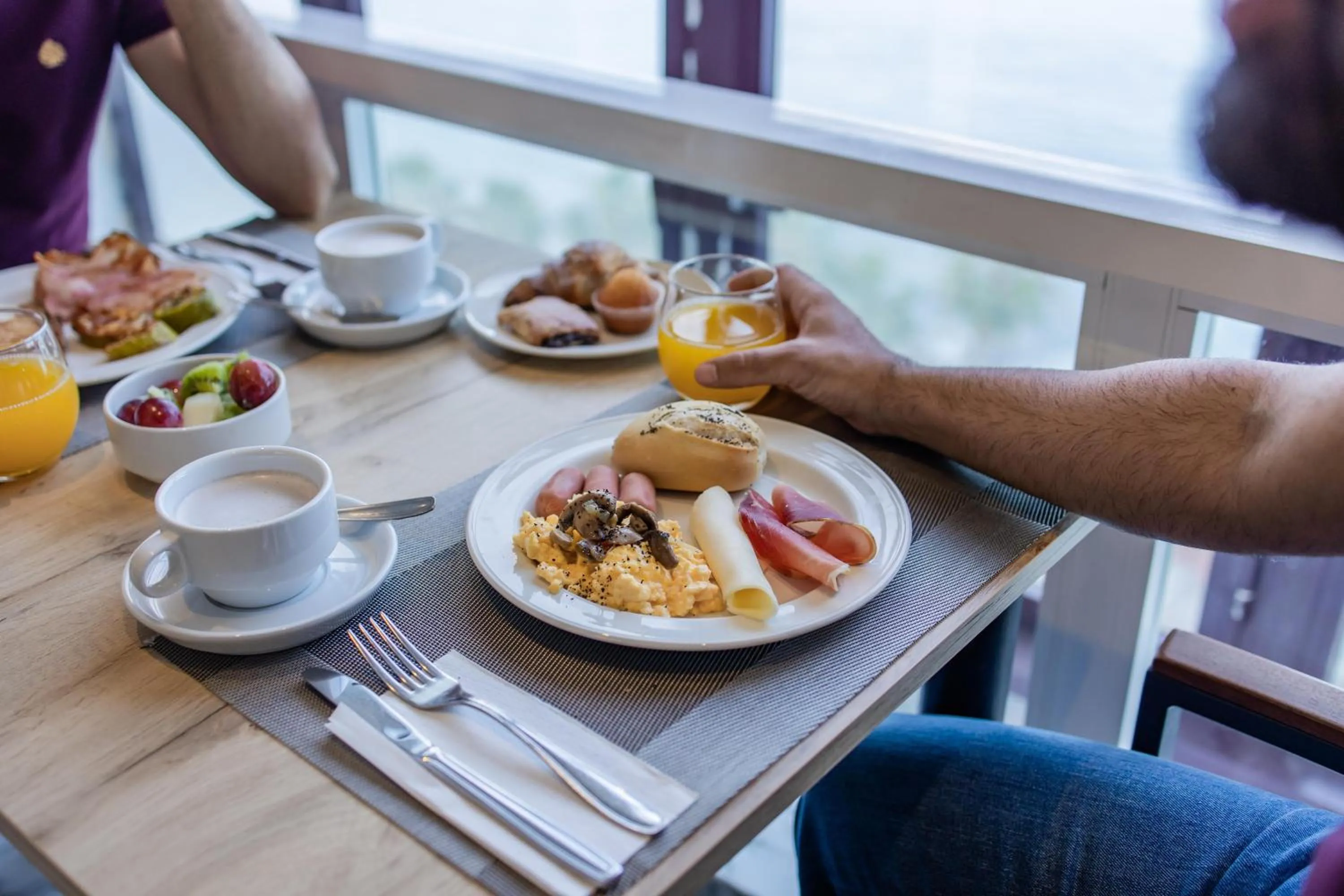 Restaurant/places to eat in Servatur Green Beach