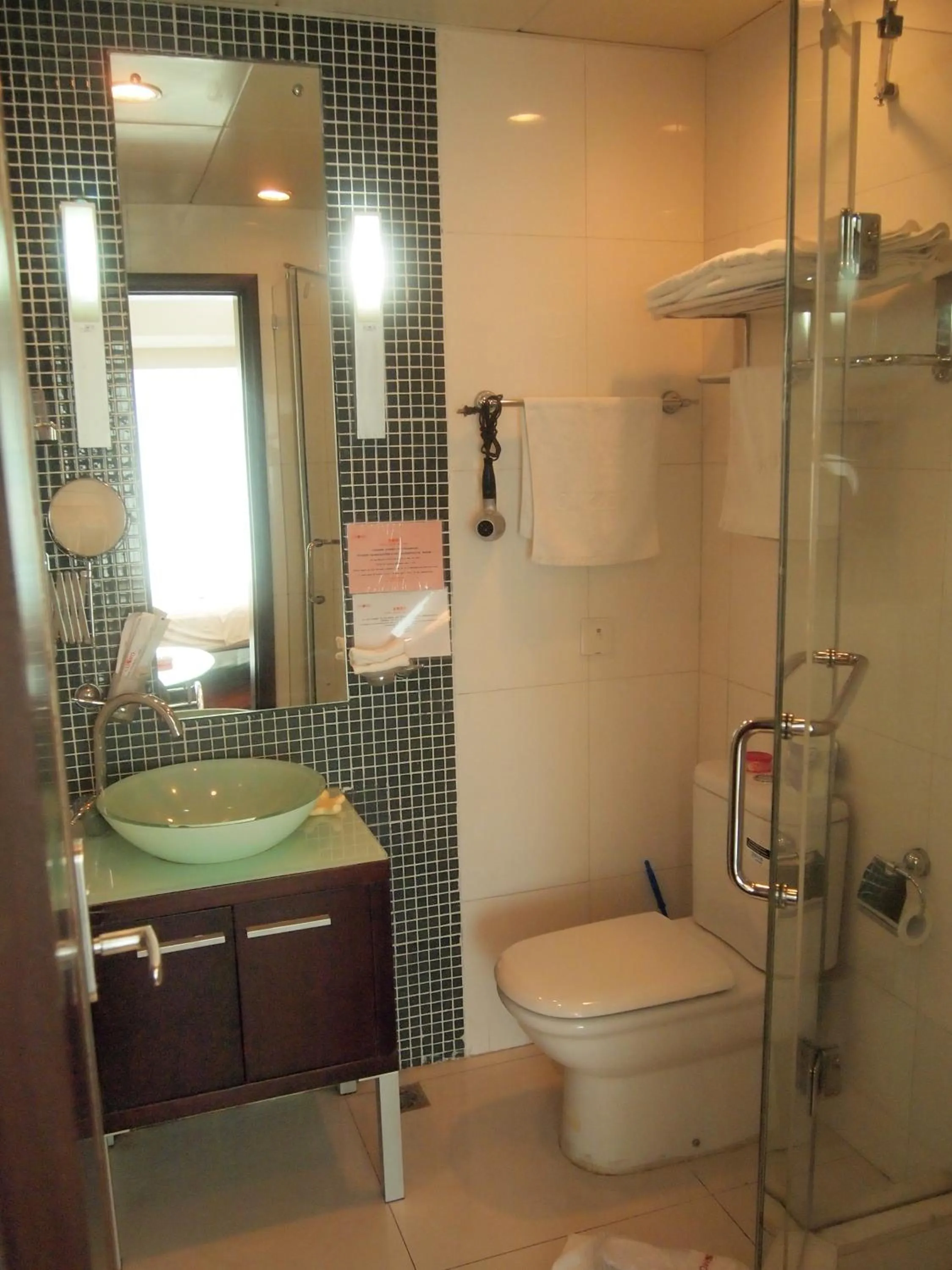 Bathroom in Shanghai Cosmo World Union Service Apartment