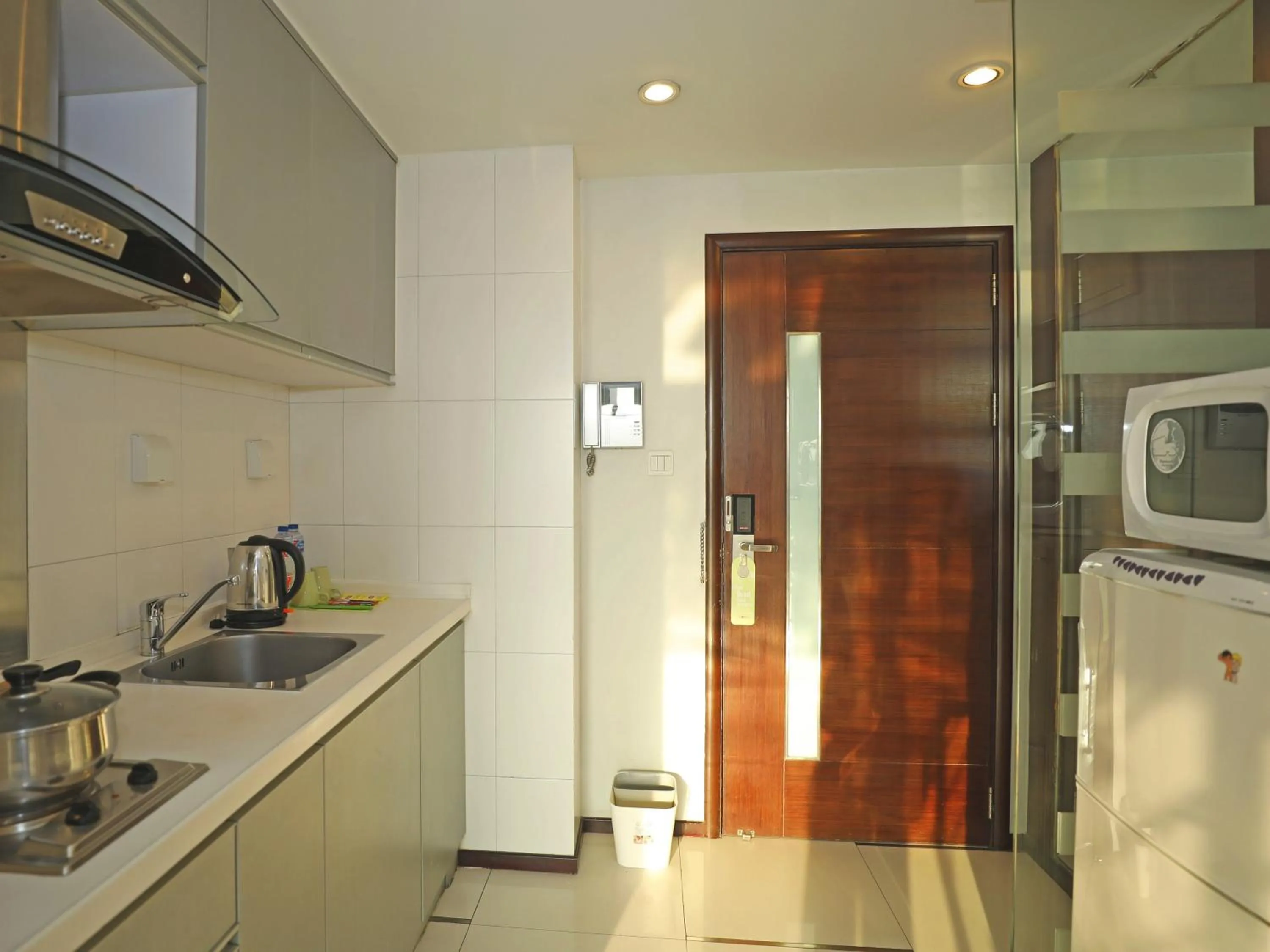 Shanghai Cosmo World Union Service Apartment