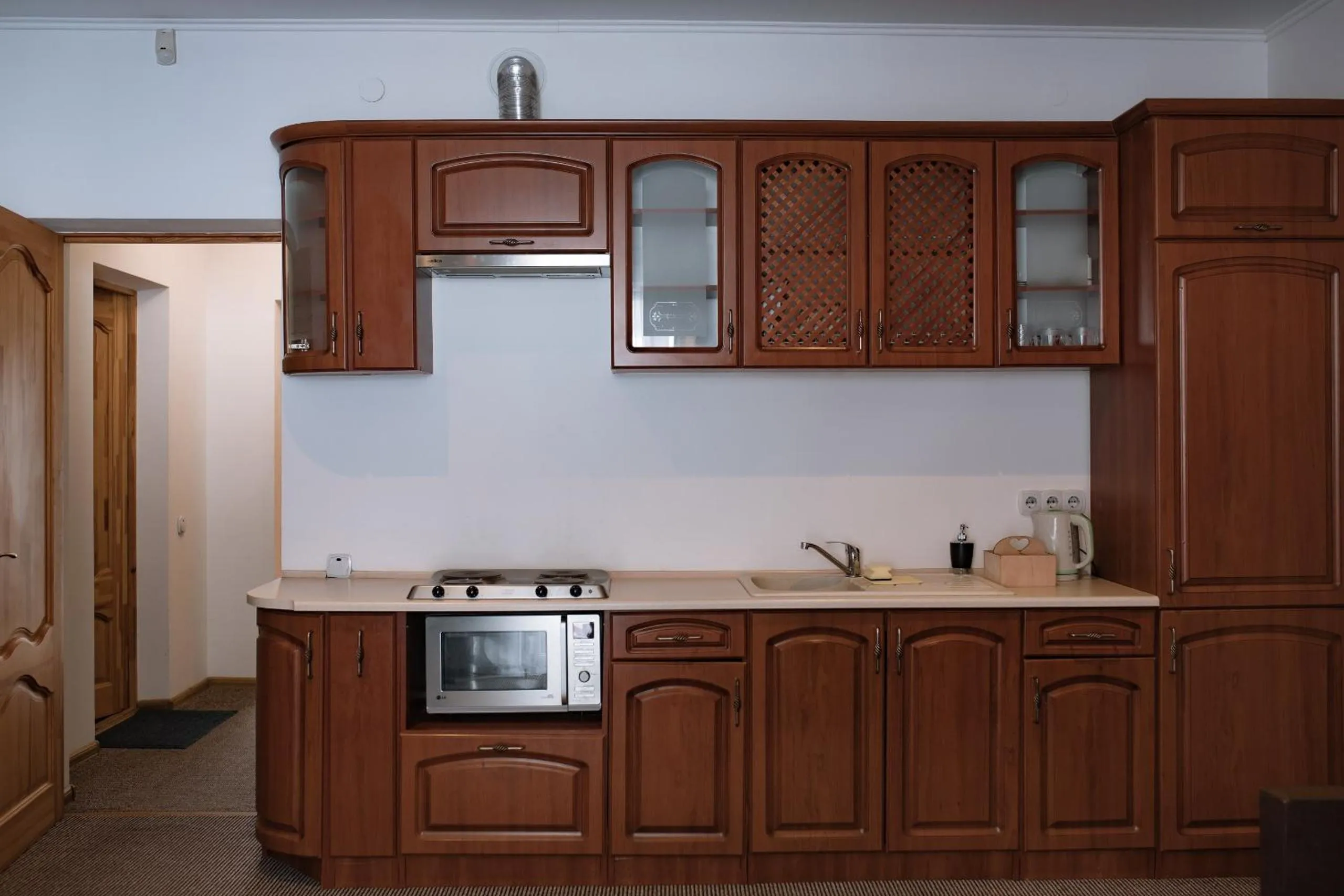 Kitchen or kitchenette in ZimaSnow Ski & Spa Club