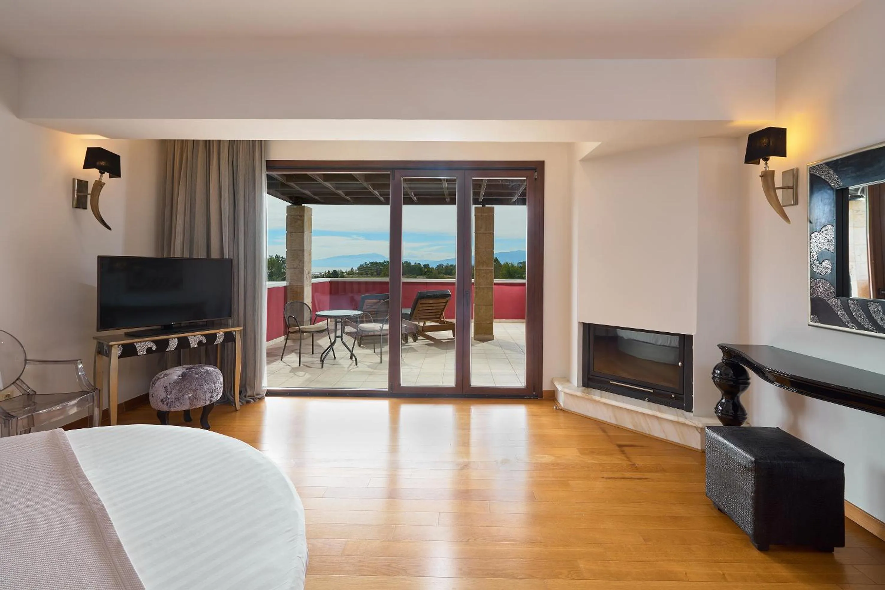 Bed in Mediterranean Princess- Adults Only