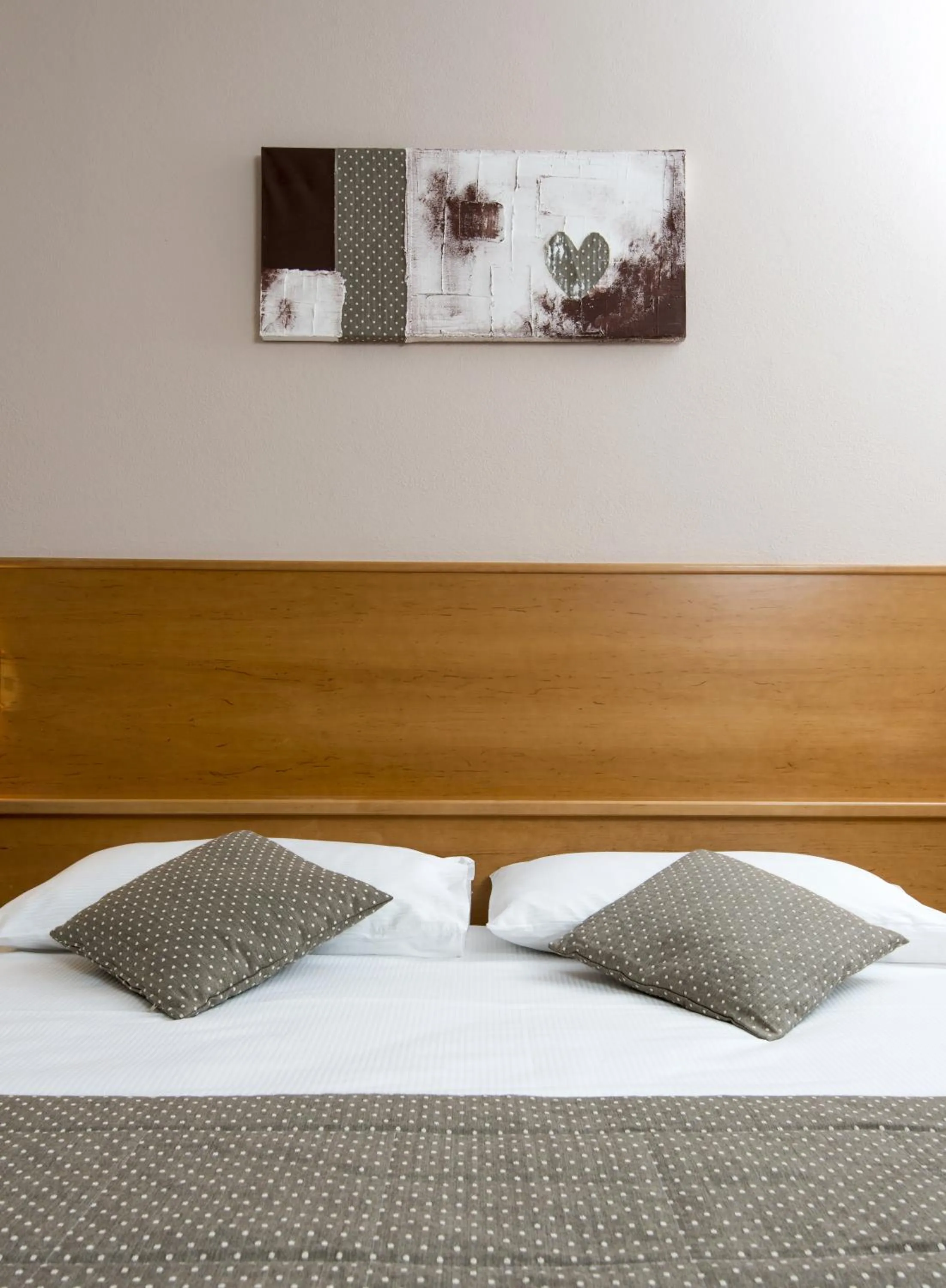 Bed in Grand Hotel Molveno