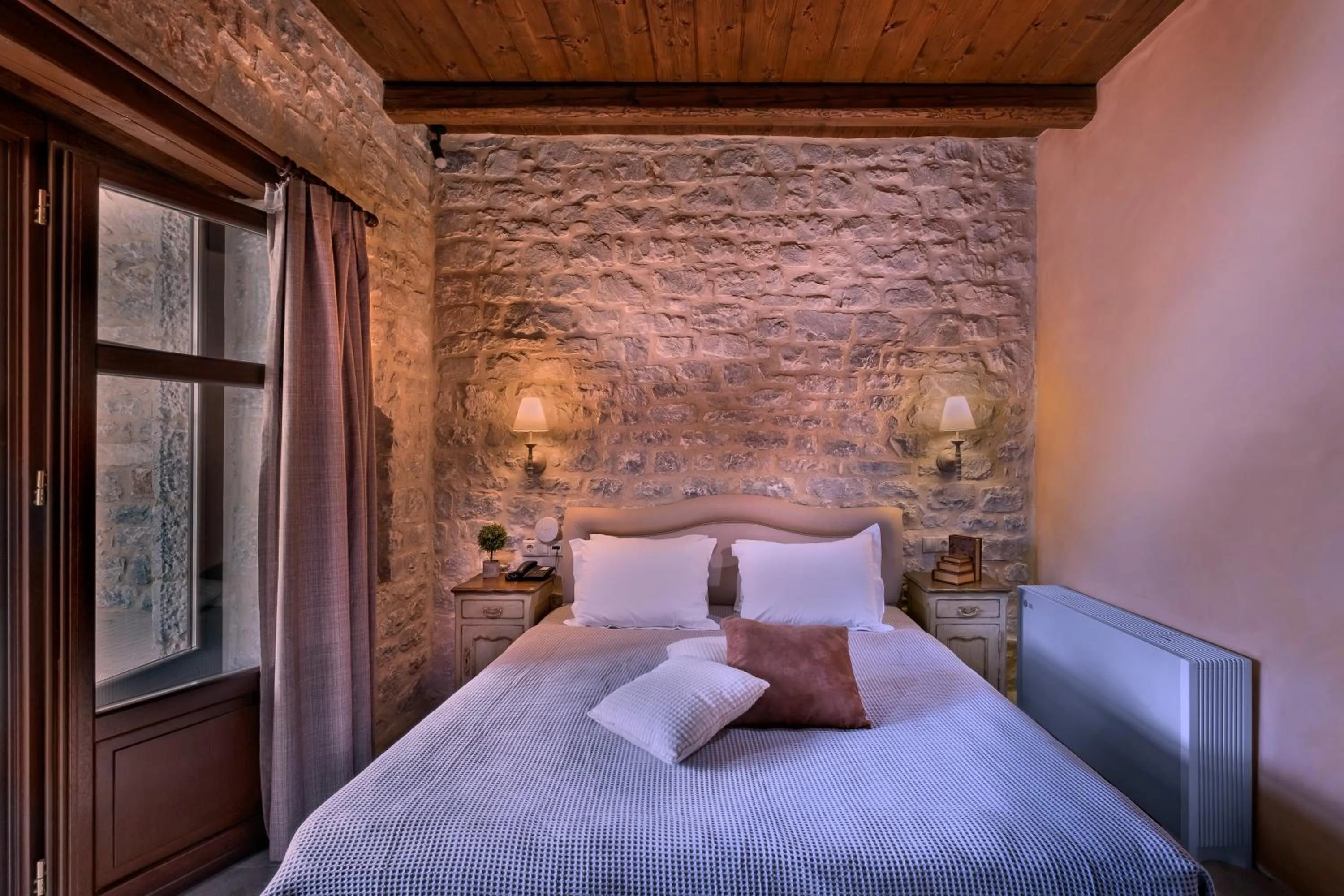 Bedroom in Petra & Fos Boutique Hotel & Spa
