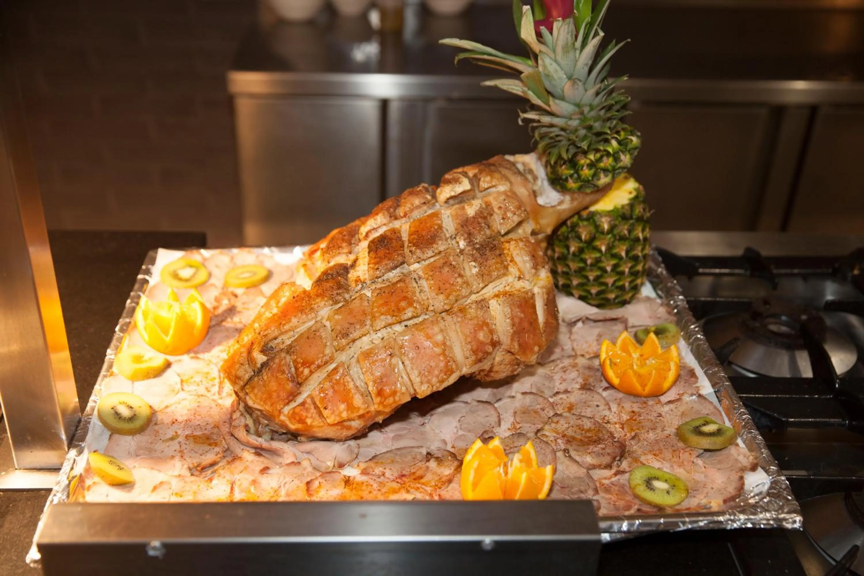 Restaurant/places to eat in Hotel Brisamar Suites