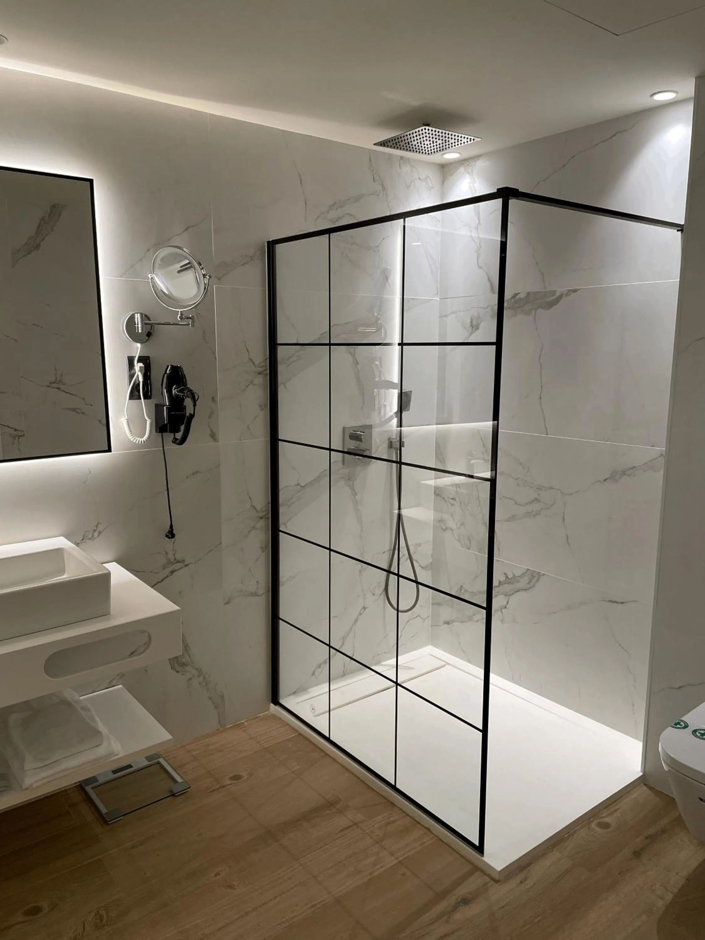 Hotel Brisamar Suites