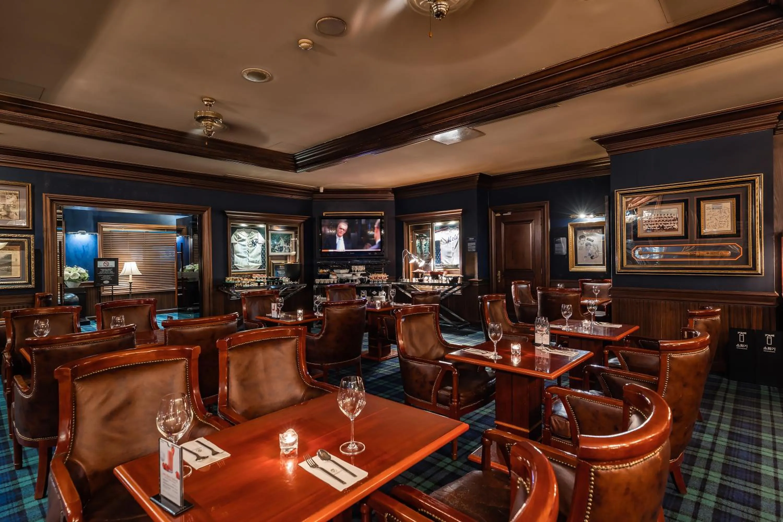 Lounge or bar in Kensington Hotel Yeouido