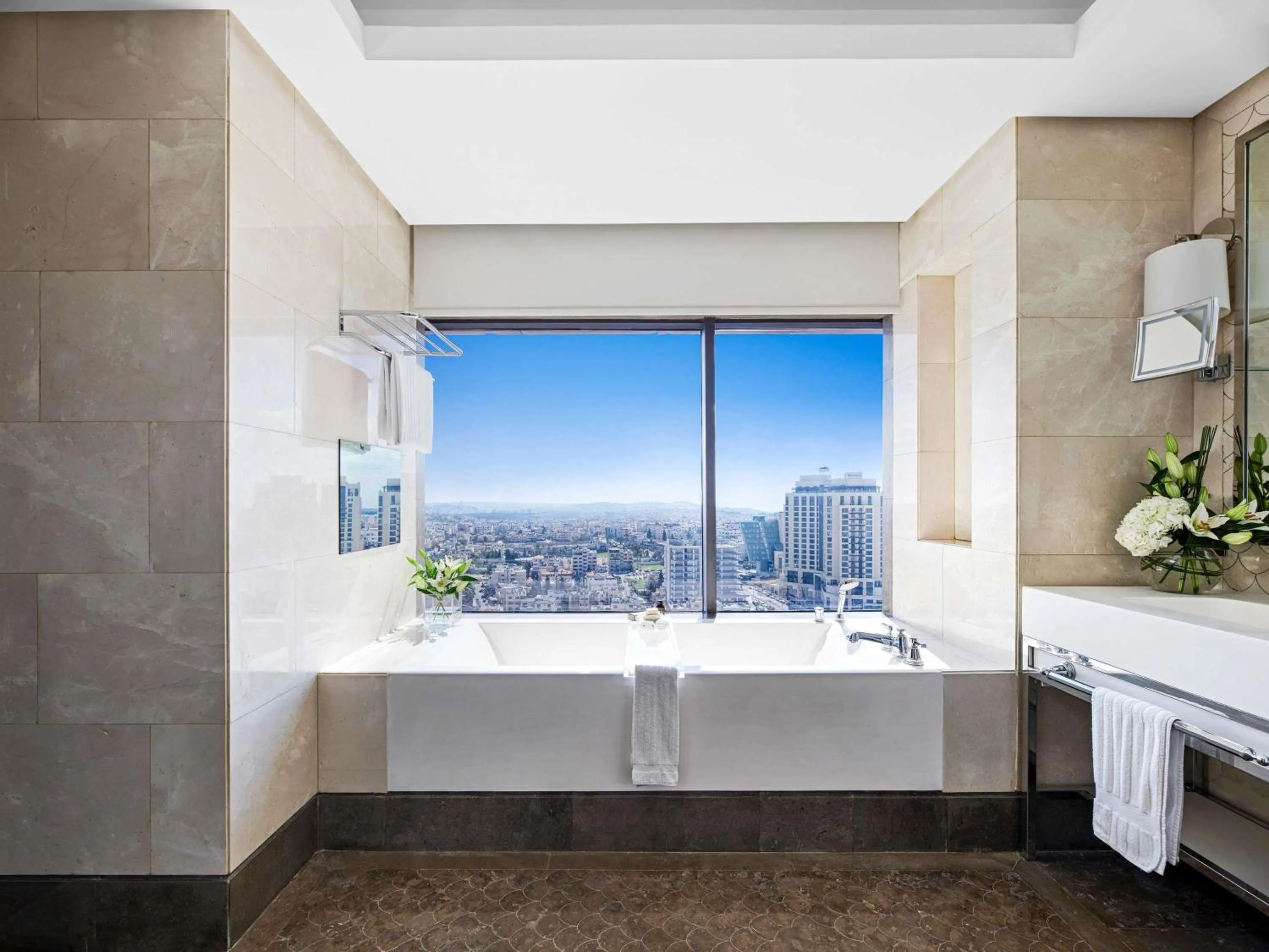 Bedroom in Fairmont Amman