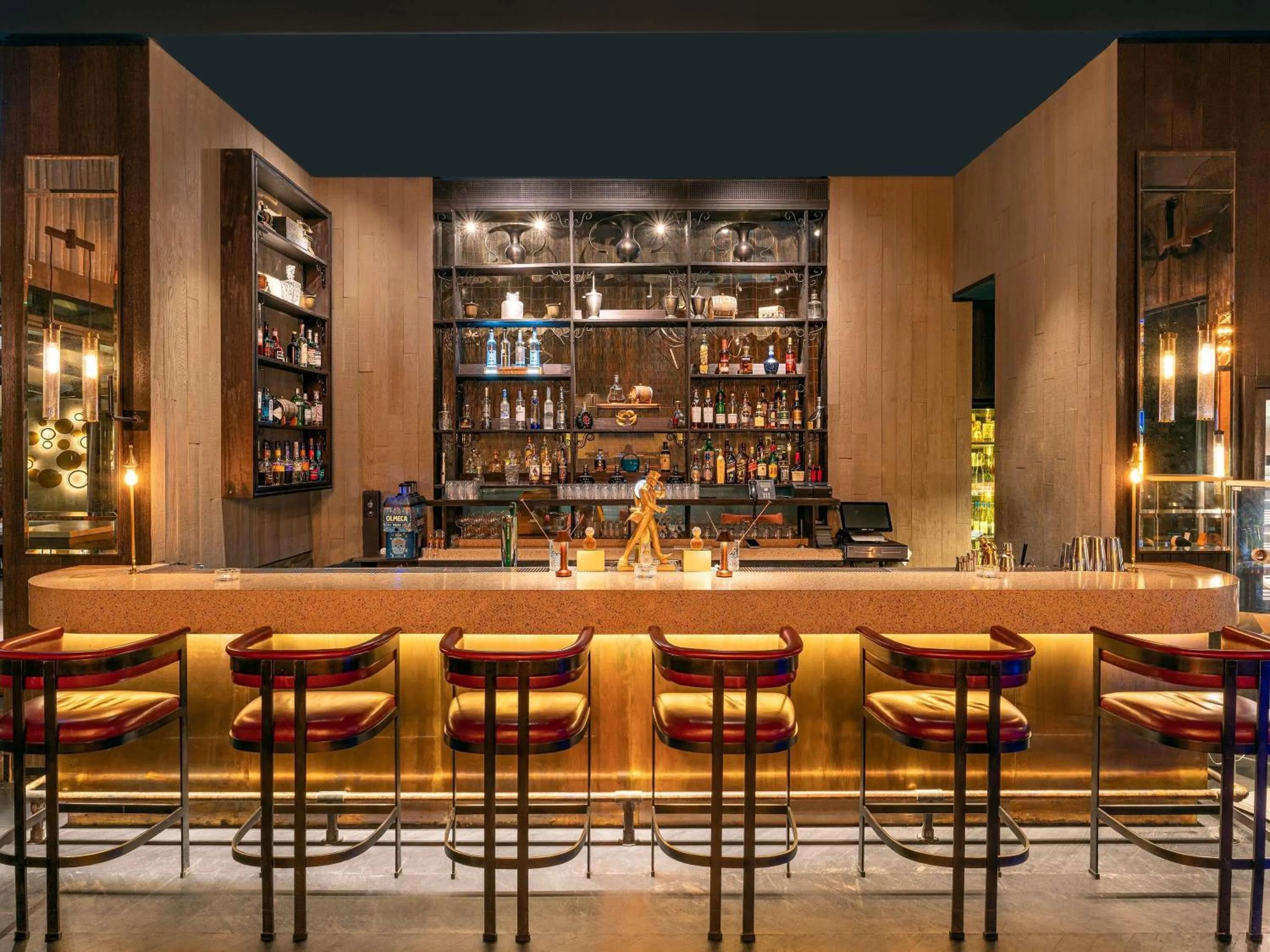 Lounge or bar in Fairmont Amman