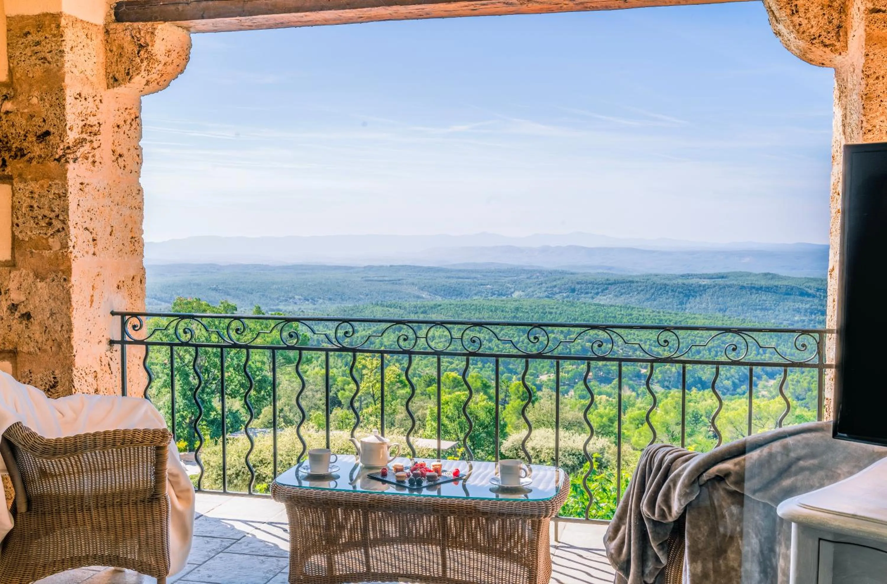 Garden view in La Bastide De Tourtour Hotel & Spa