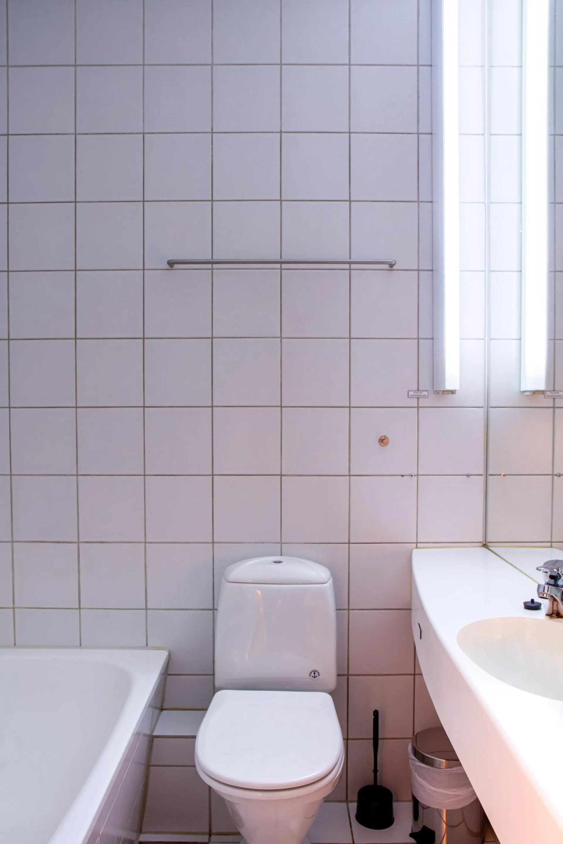 Toilet in Nordis Hotel Lofoten