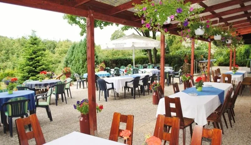 Restaurant/places to eat in Hotel Ruhekrug