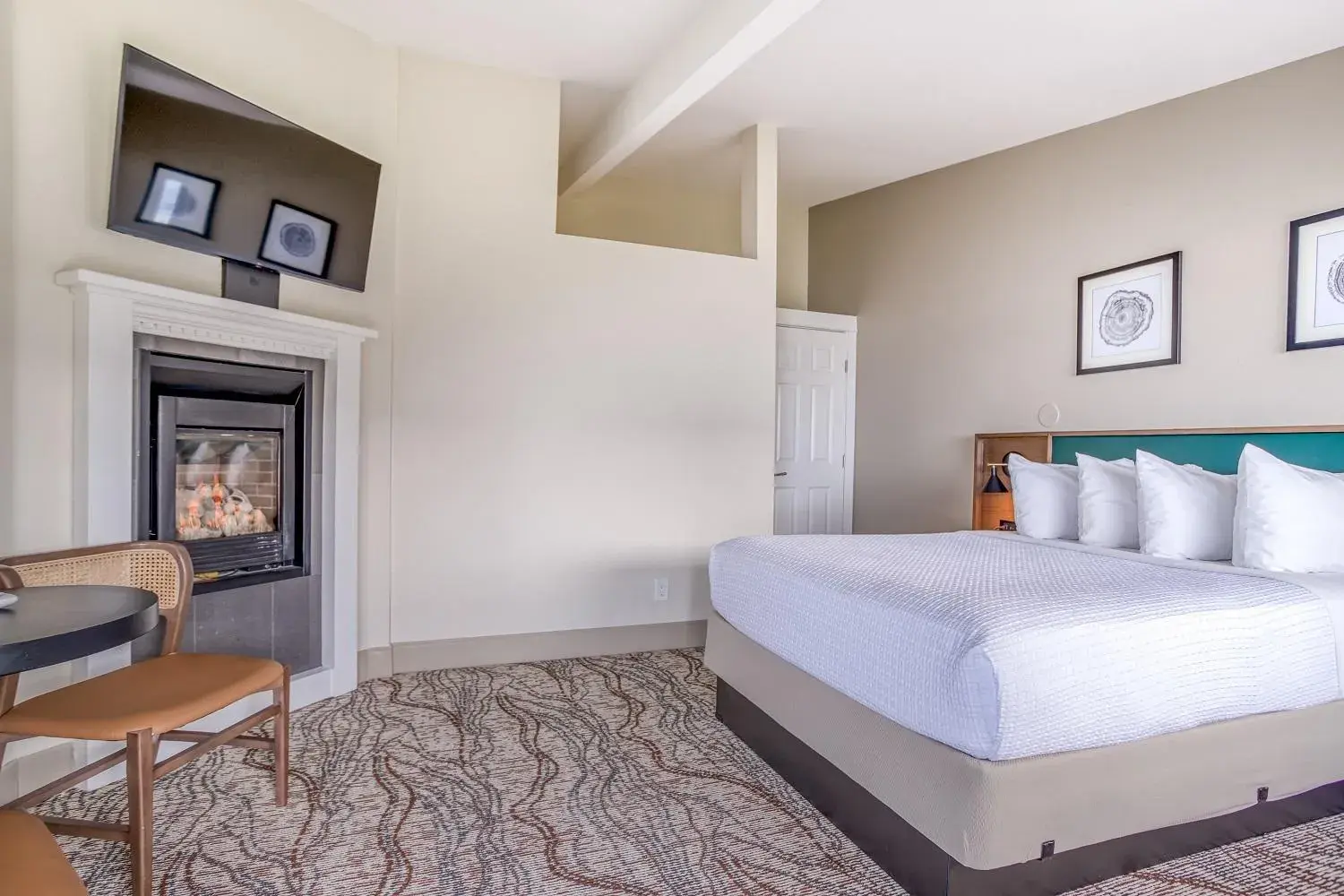 Single Room - single occupancy in Beachfront Manor Hotel Single Room - single occupancy in Beachfront Manor Hotel