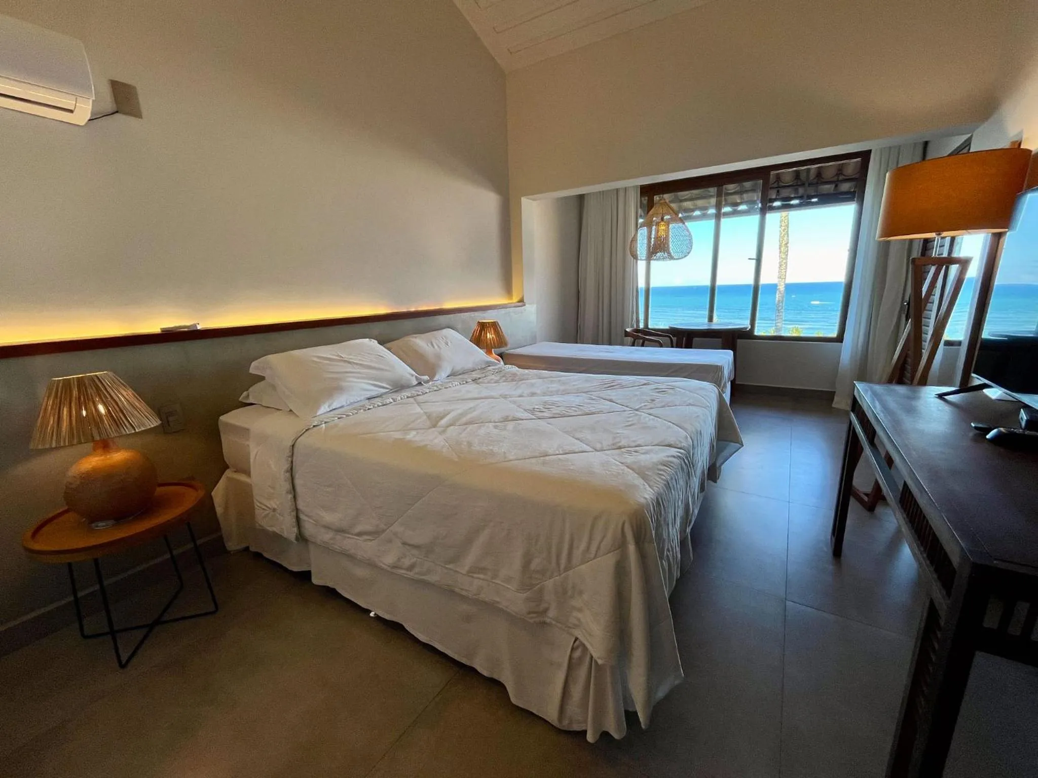 Bed in Baixu Village