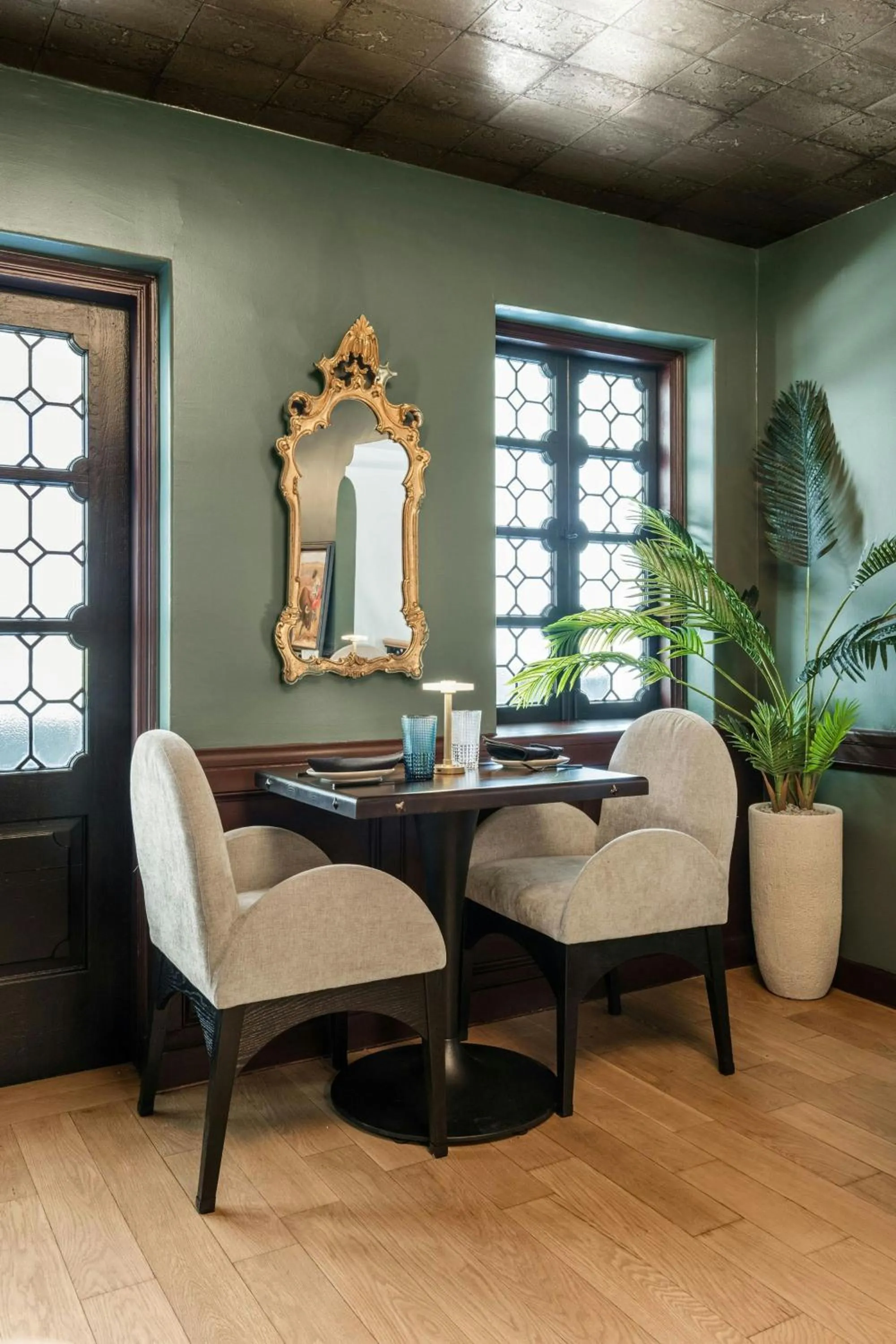 Restaurant/places to eat in The St. Anthony, a Luxury Collection Hotel, San Antonio