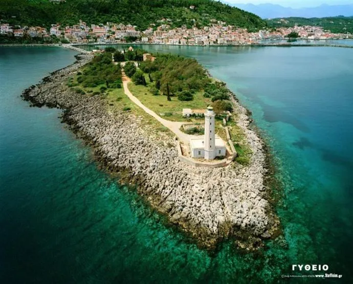 Area and facilities in Aktaion City Hotel