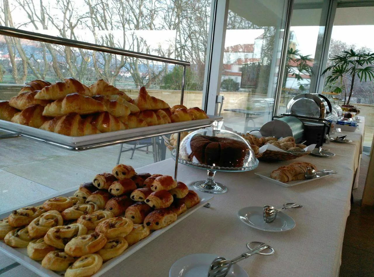 Buffet breakfast in INLIMA Hotel & Spa