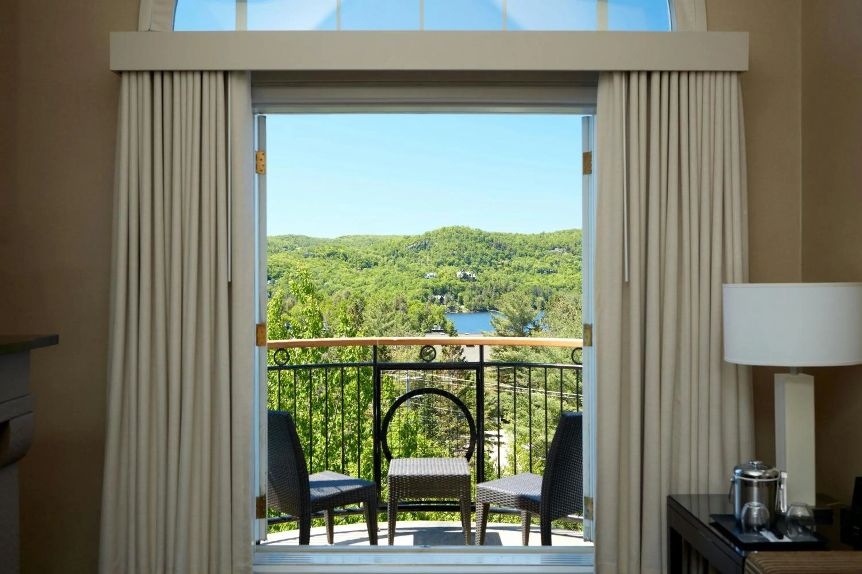 Bedroom in Le Westin Tremblant