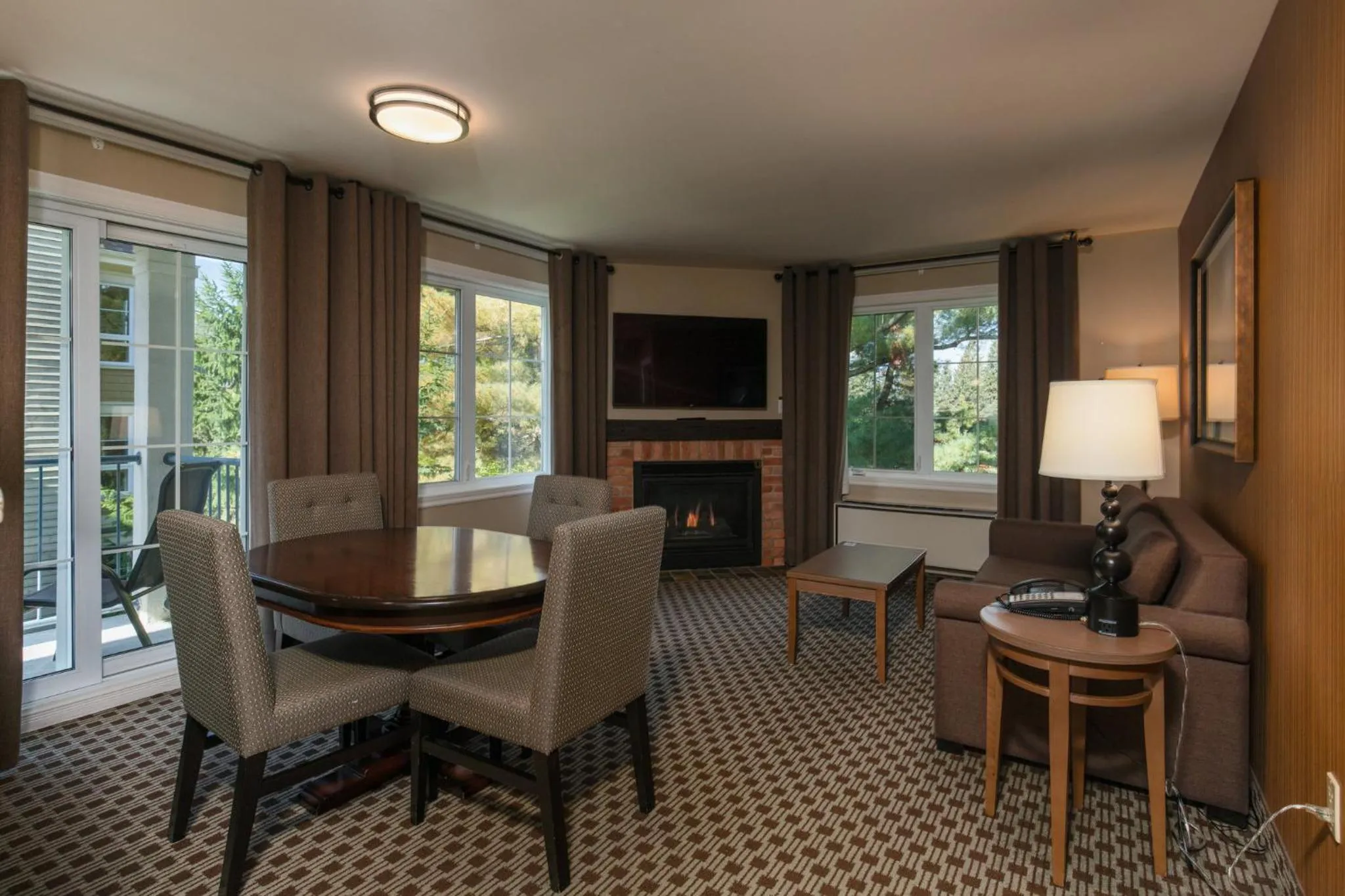 Photo of the whole room in Holiday Inn Express & Suites Tremblant by IHG