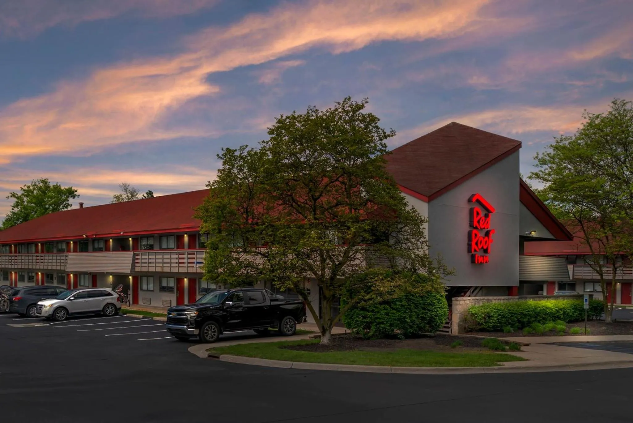 Property building in Red Roof Inn Detroit-Rochester Hills/ Auburn Hills