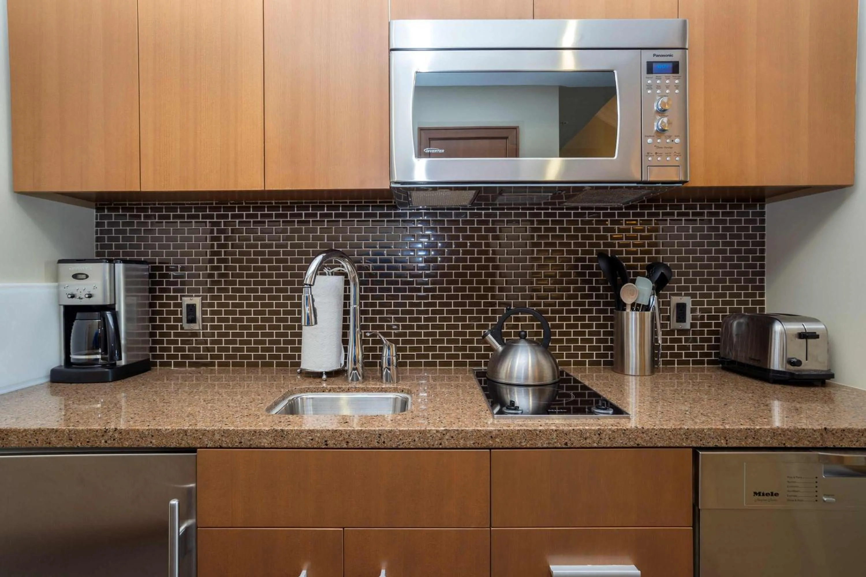 Kitchen or kitchenette in Sutton Place Hotel Revelstoke Mountain Resort