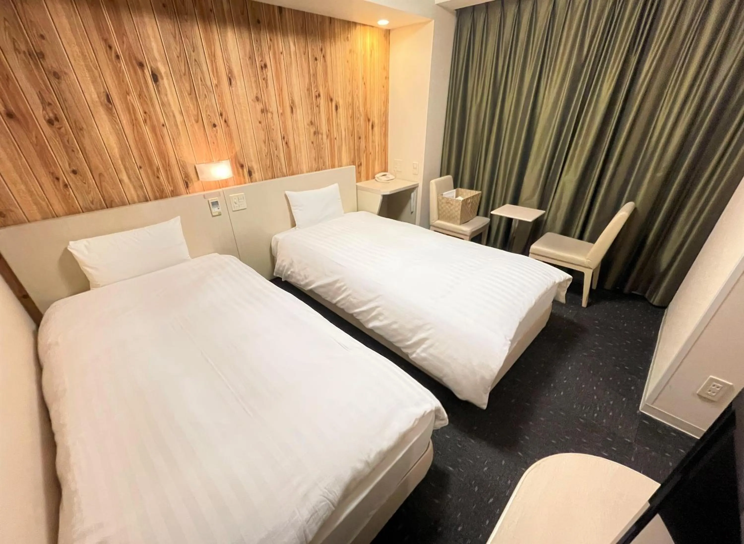 Twin Room - single occupancy - Smoking in Dormy Inn Kitami