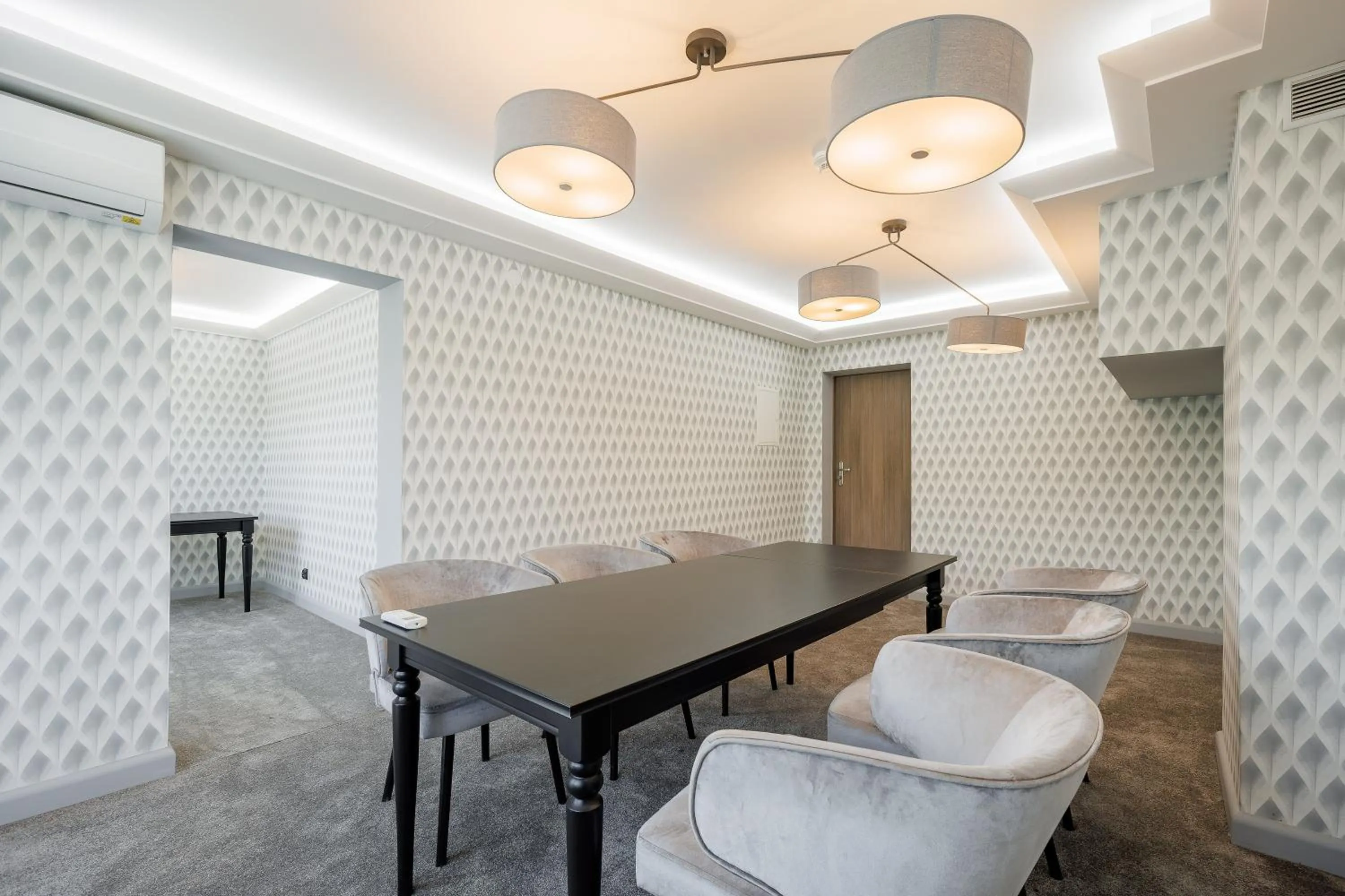 Business facilities in Hotel Cristal Park