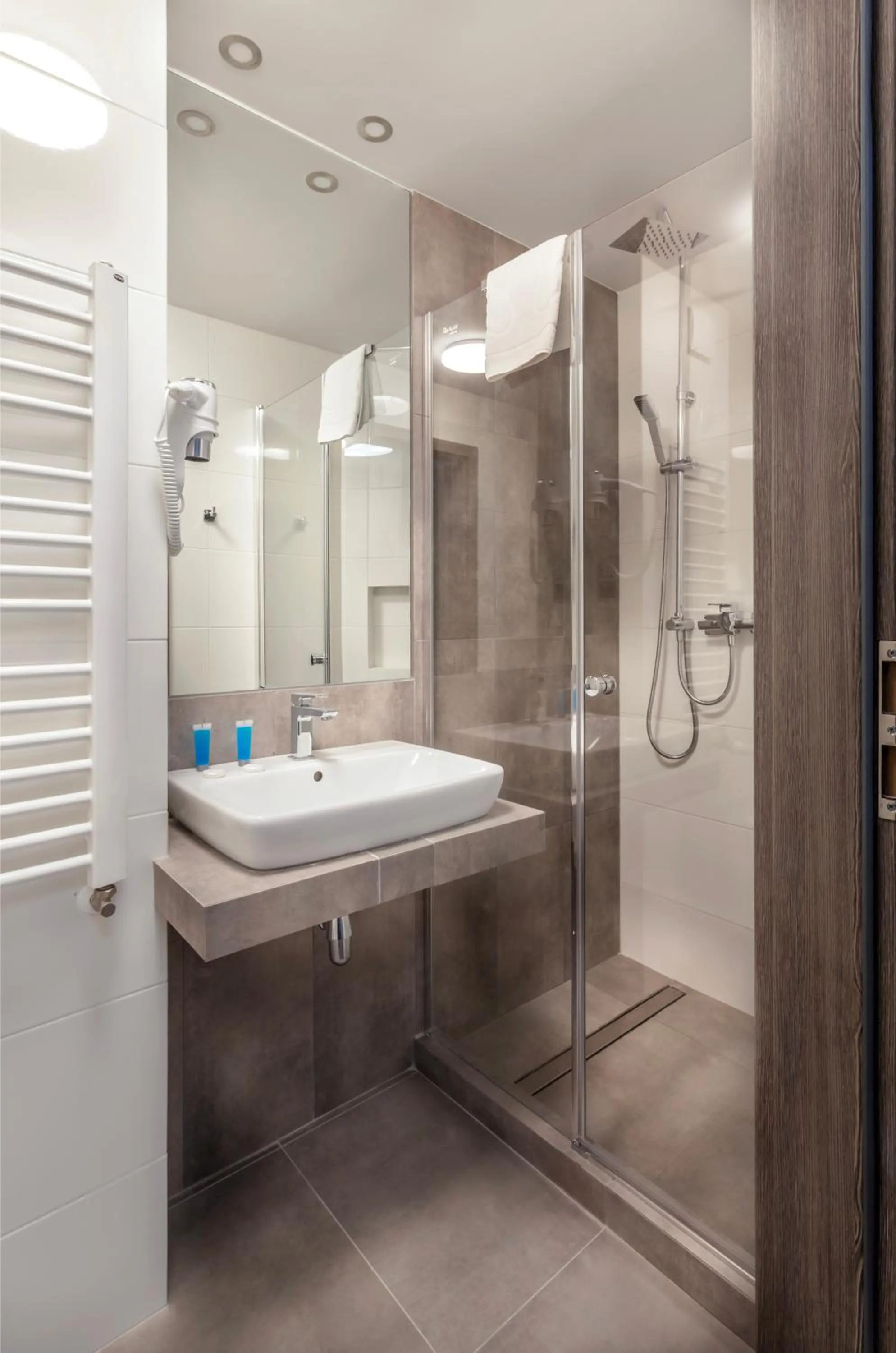 Bathroom in Hotel Cristal Park