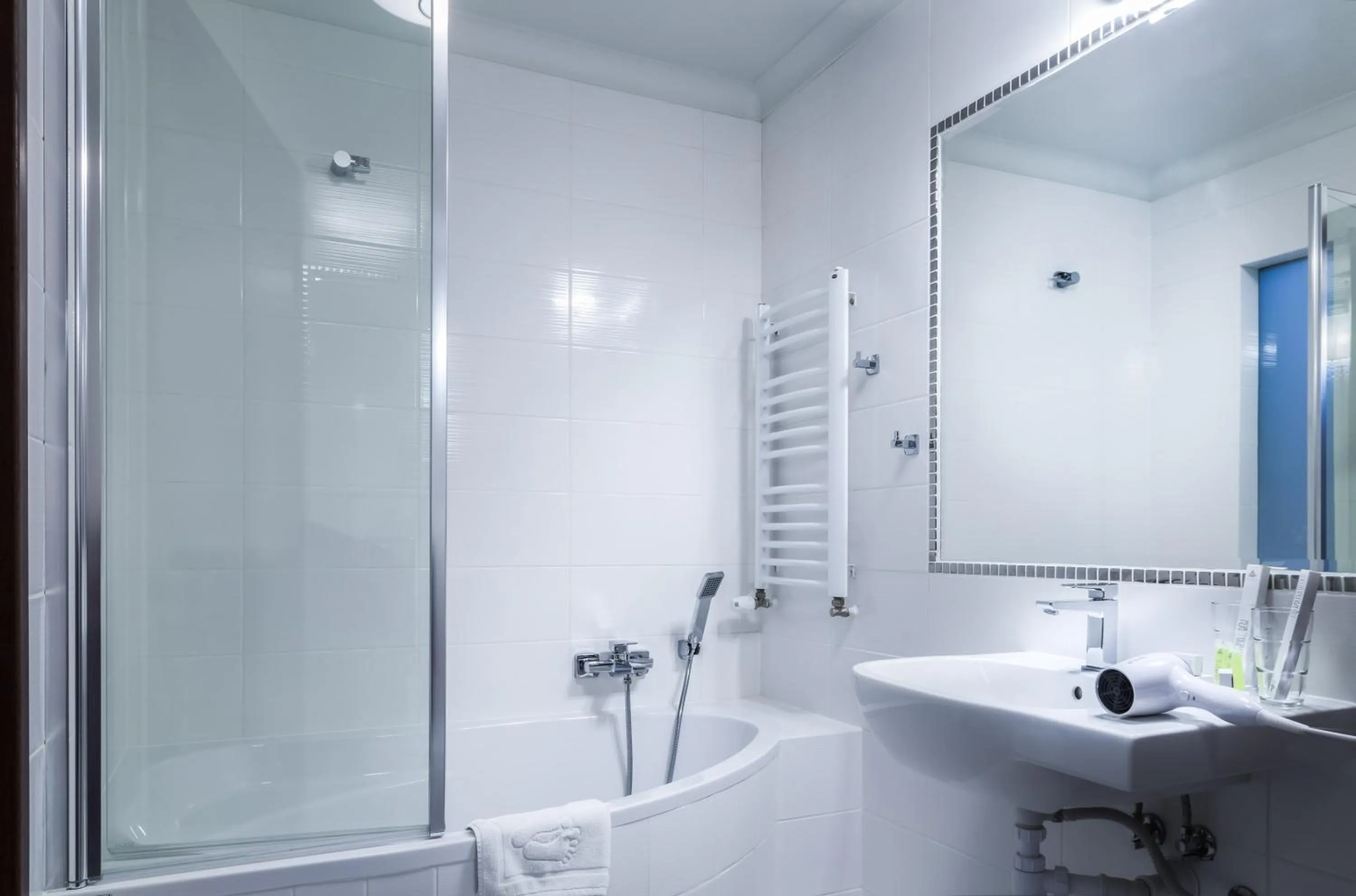 Bathroom in Hotel Cristal Park