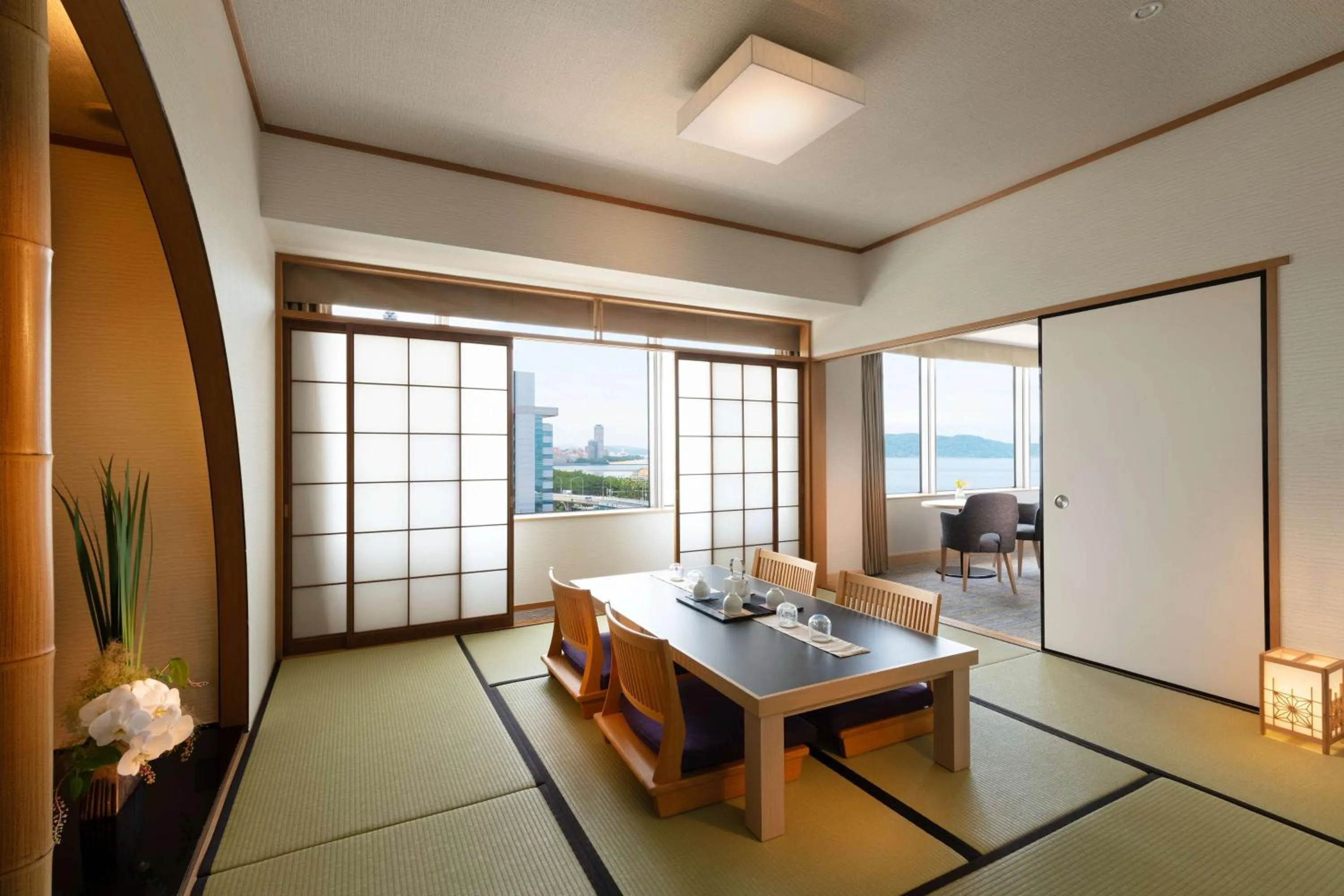 Photo of the whole room in Hilton Fukuoka Sea Hawk