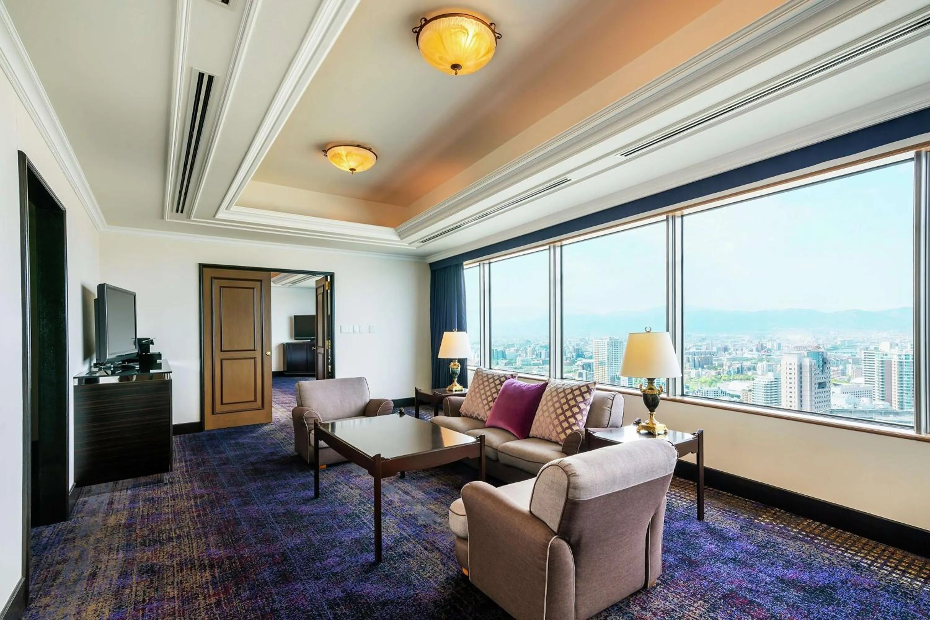 Living room in Hilton Fukuoka Sea Hawk