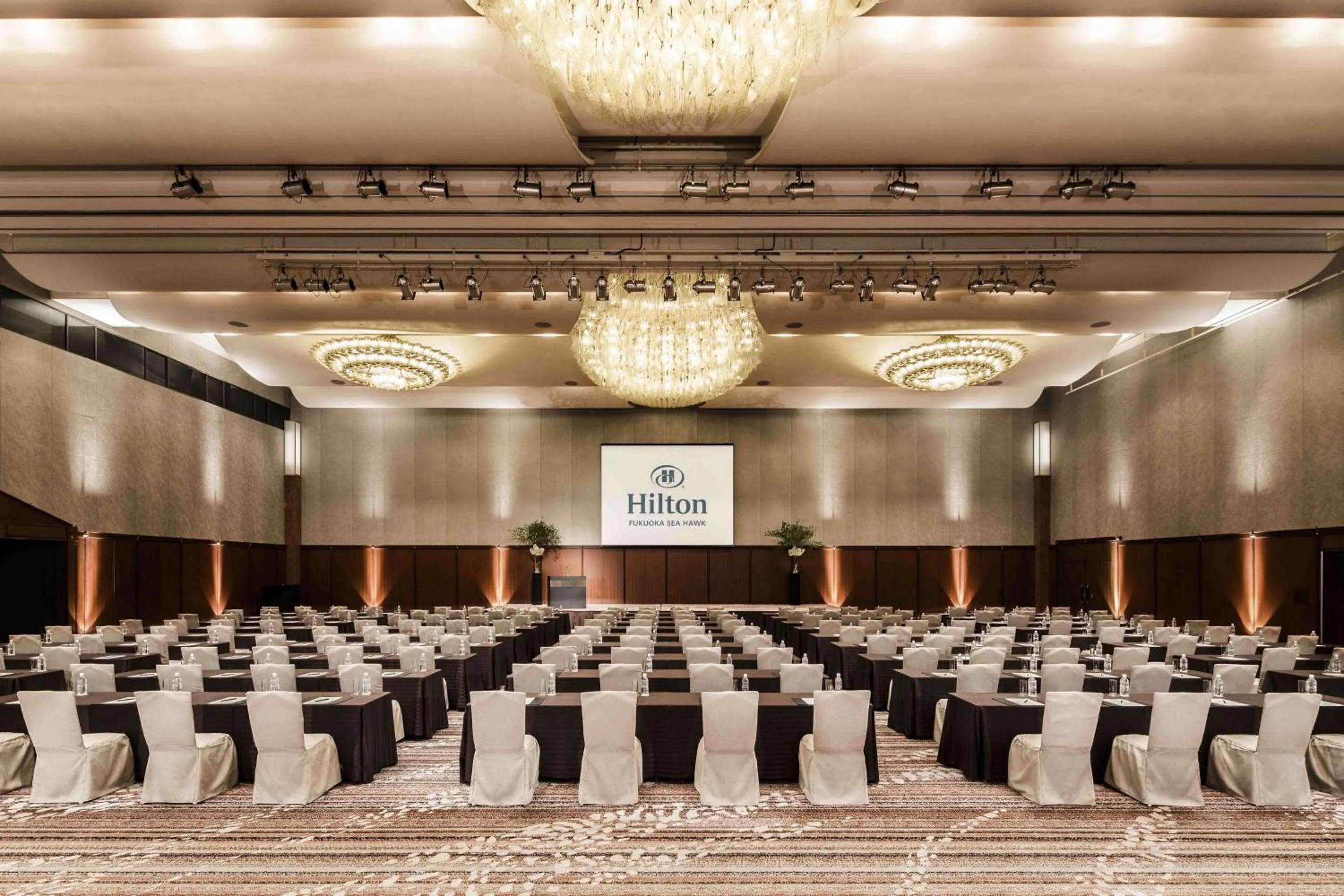 Meeting/conference room in Hilton Fukuoka Sea Hawk