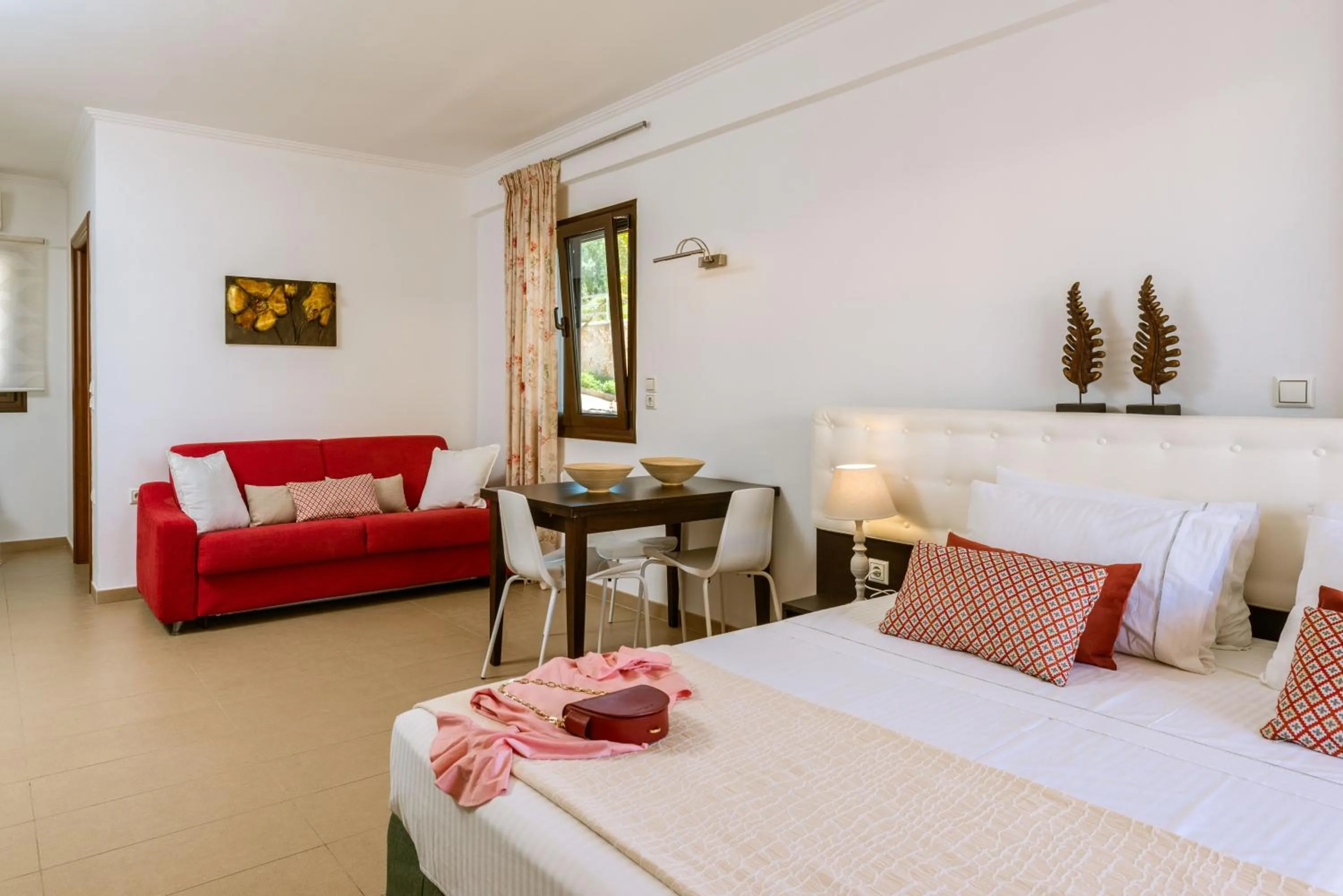 Photo of the whole room, Bed in 3Aktes Suites & Studios