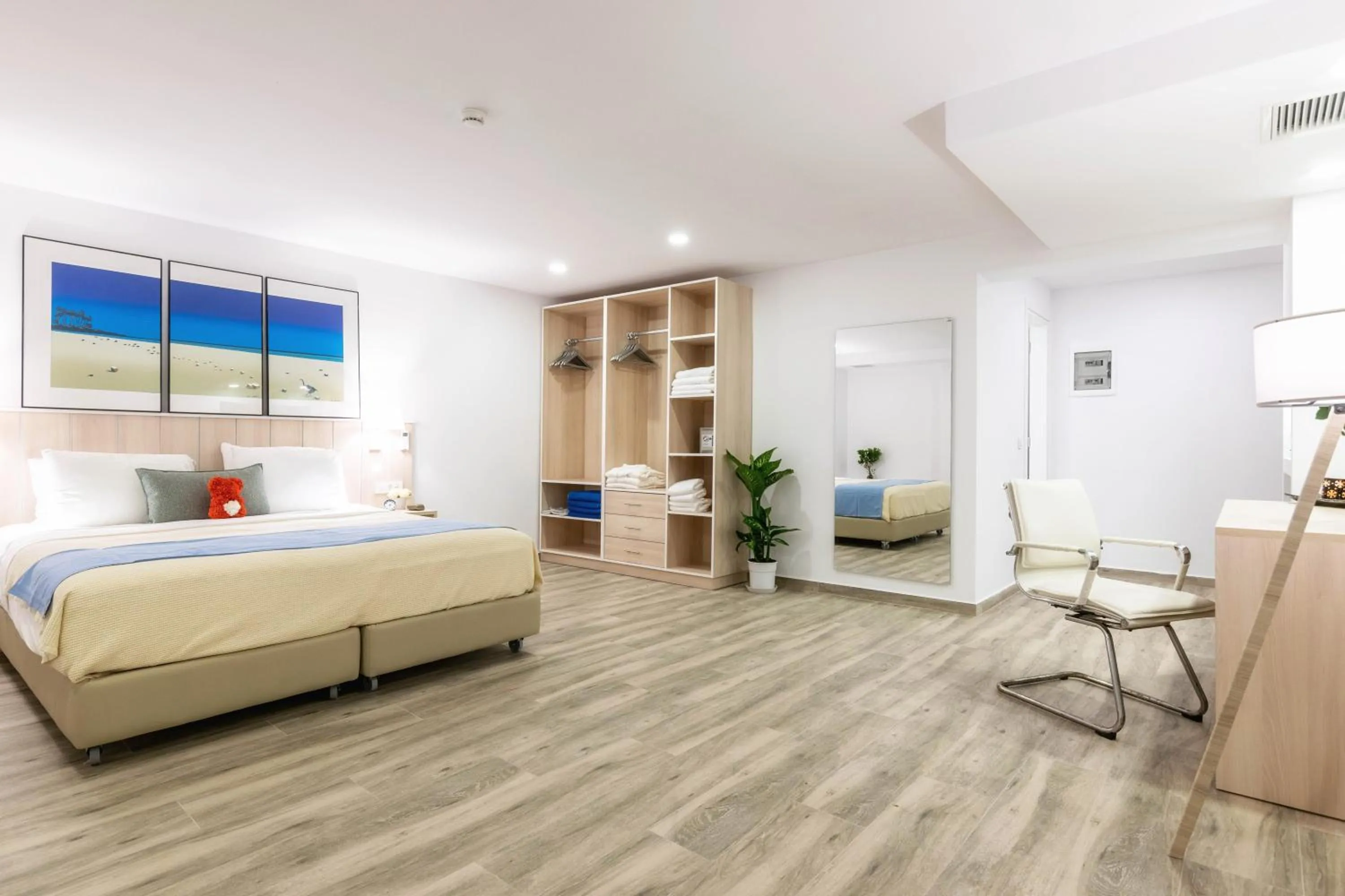 Bedroom, Bed in Iakinthos, Tsilivi Beach