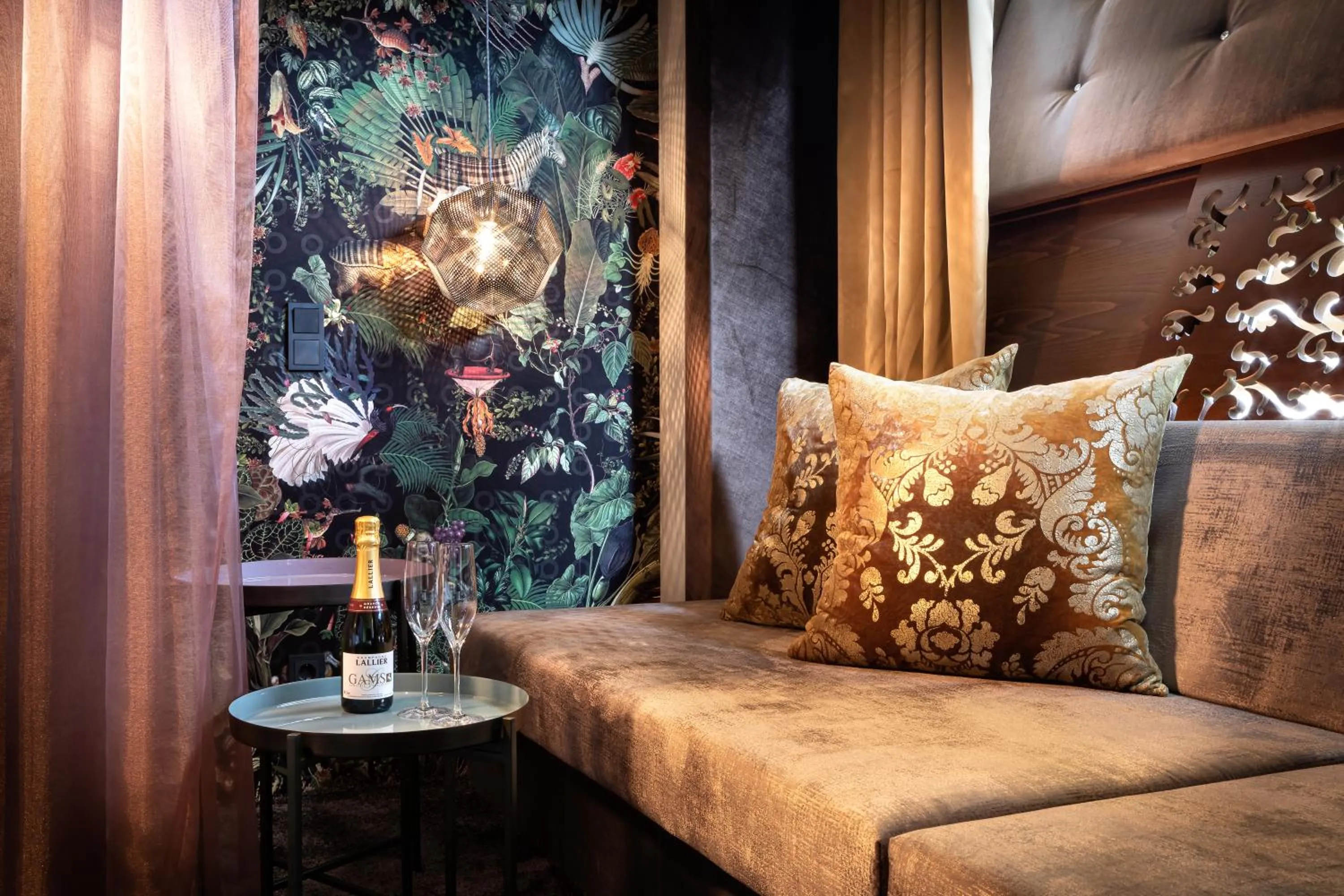 Decorative detail in GAMS zu zweit