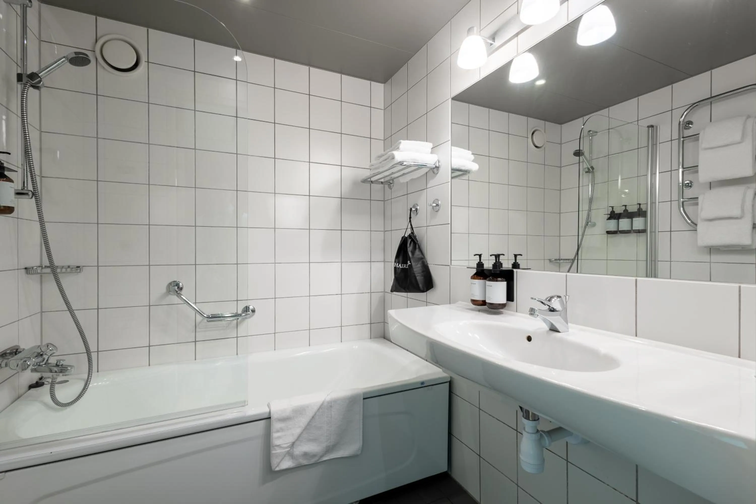 Shower in Hyatt Place Gothenburg Central