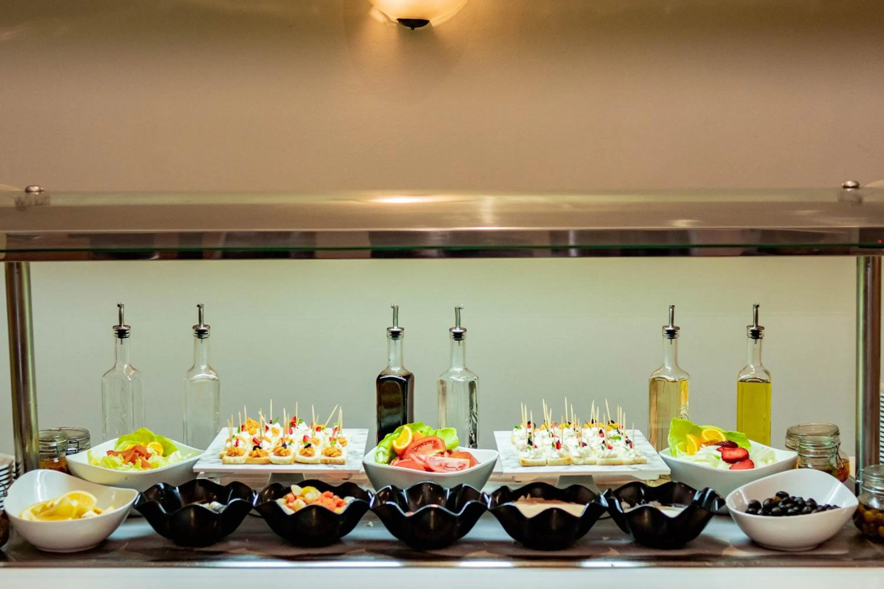 Restaurant/places to eat in TMK Flora Park by Turismark - Adults Only