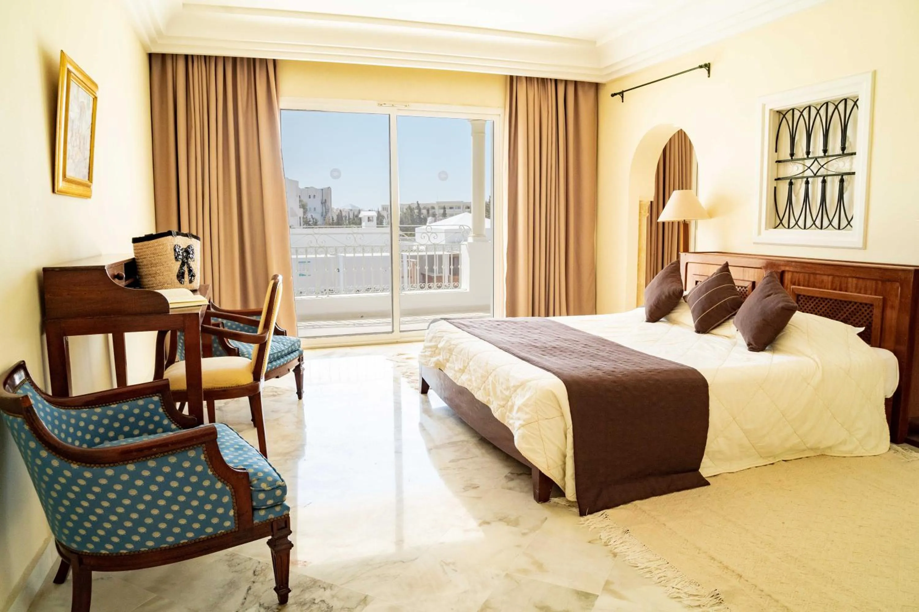 Bed in TMK Flora Park by Turismark - Adults Only