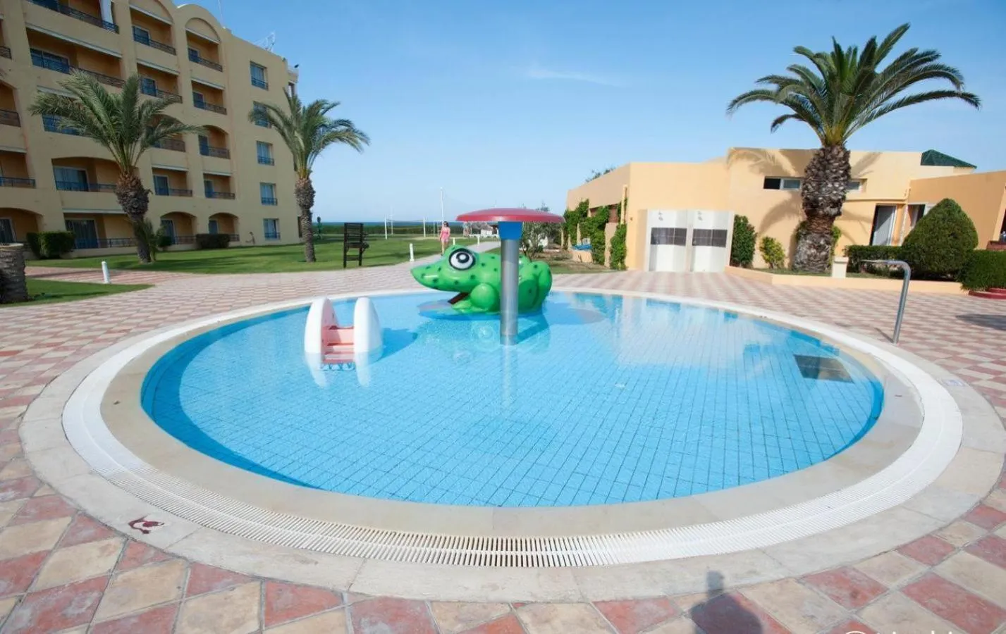 Swimming pool in Hotel Nour Palace Resort & Thalasso Mahdia