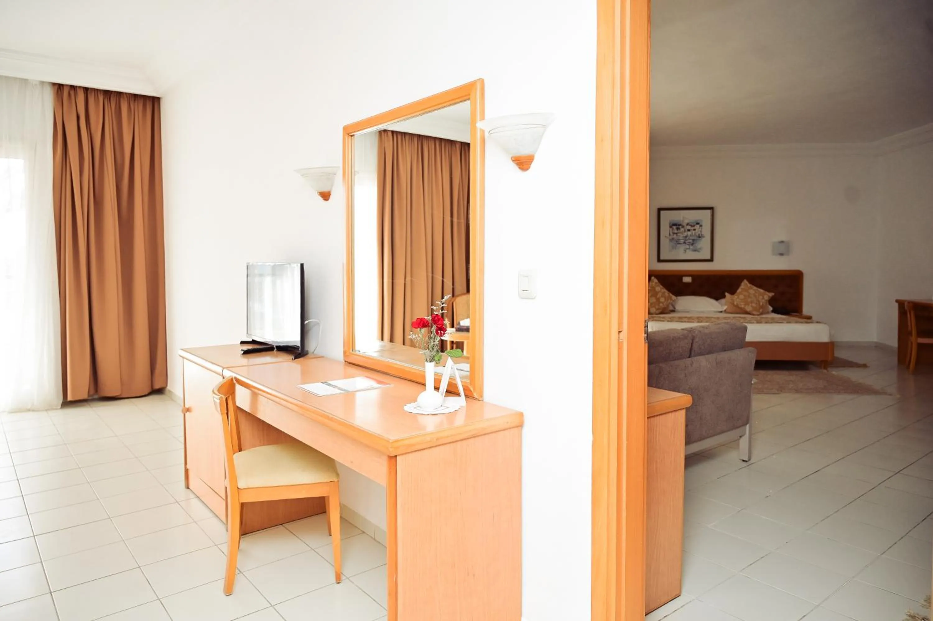 Bed in Hotel Nour Palace Resort & Thalasso Mahdia